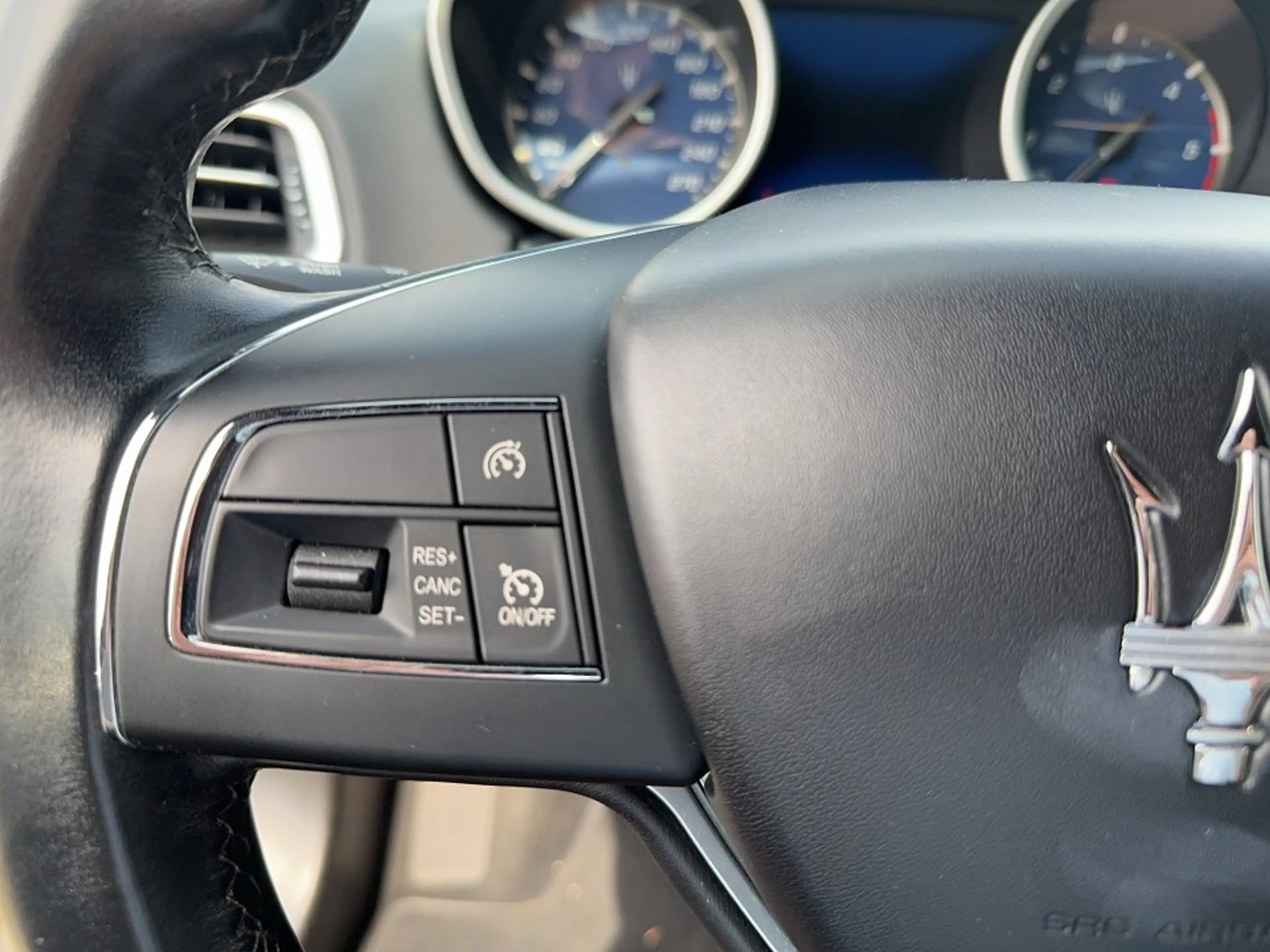 Maserati Ghibli Diesel Automatik LEDER XENON NAVI — photo 12