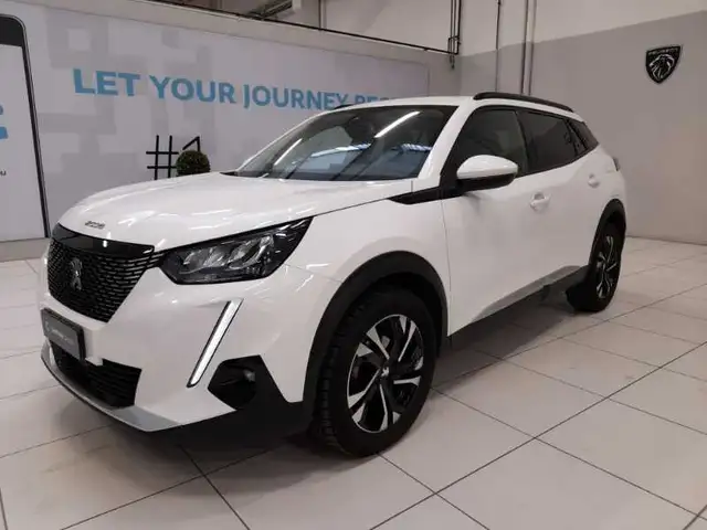 Peugeot 2008 1.5 BlueHDi Allure Pack