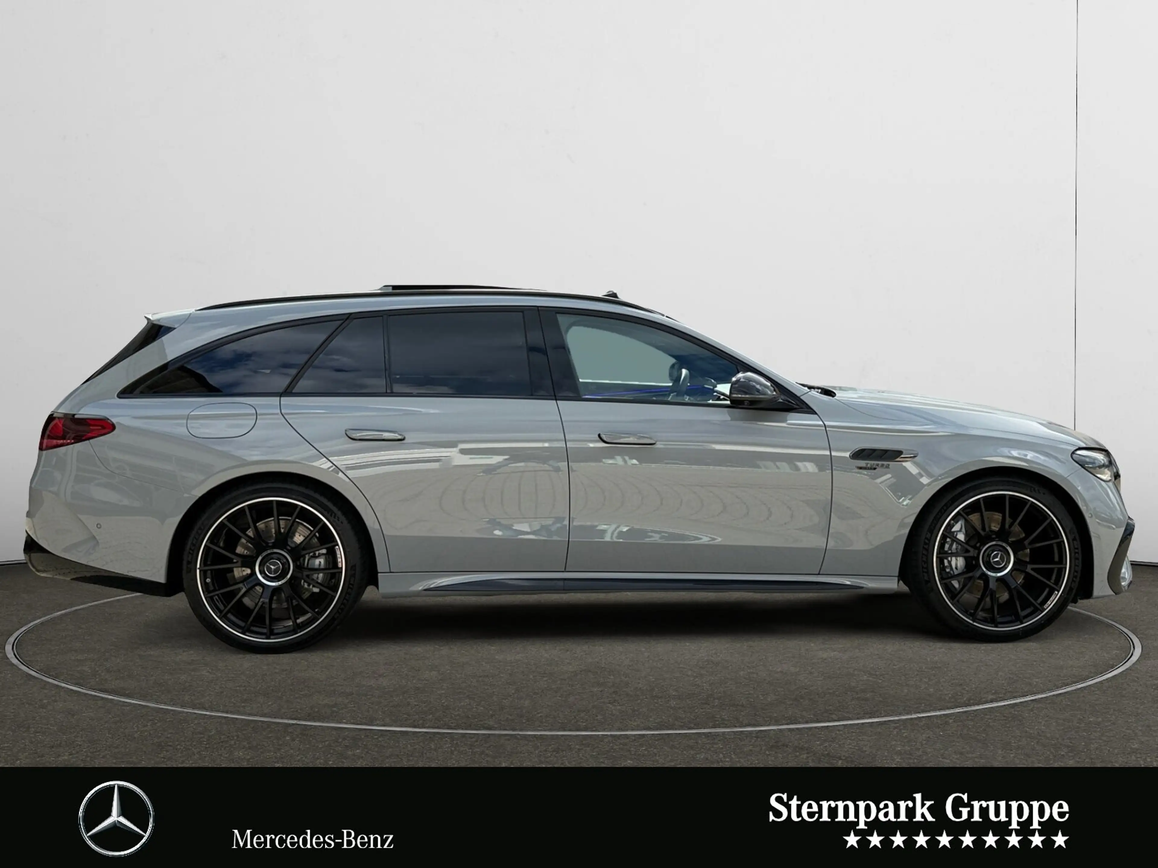 Mercedes-Benz E 53 AMG Mercedes-AMG E 53 HYBRID 4MATIC+ T-Modell Premium — photo 6