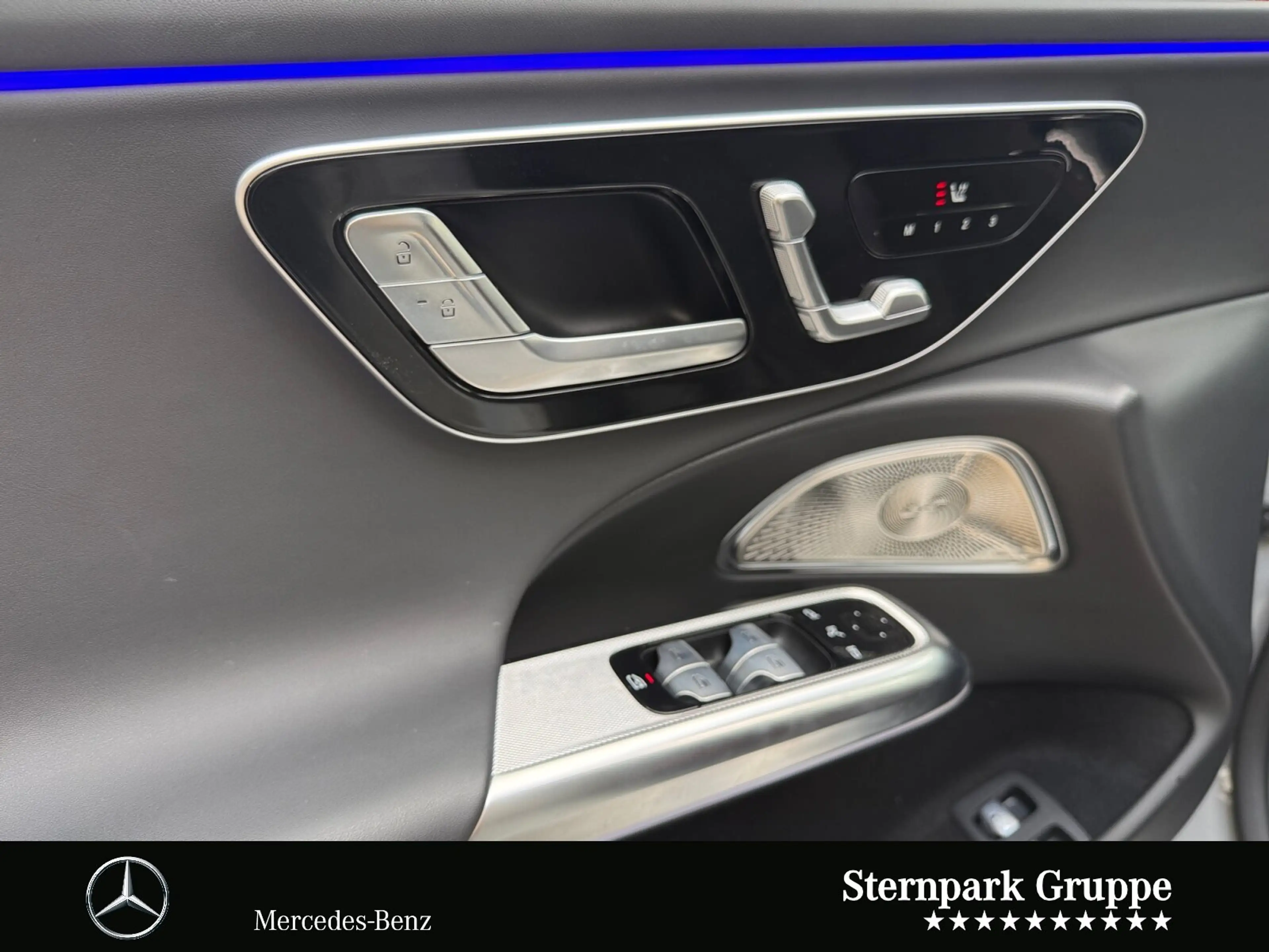 Mercedes-Benz E 53 AMG Mercedes-AMG E 53 HYBRID 4MATIC+ T-Modell Premium — photo 10