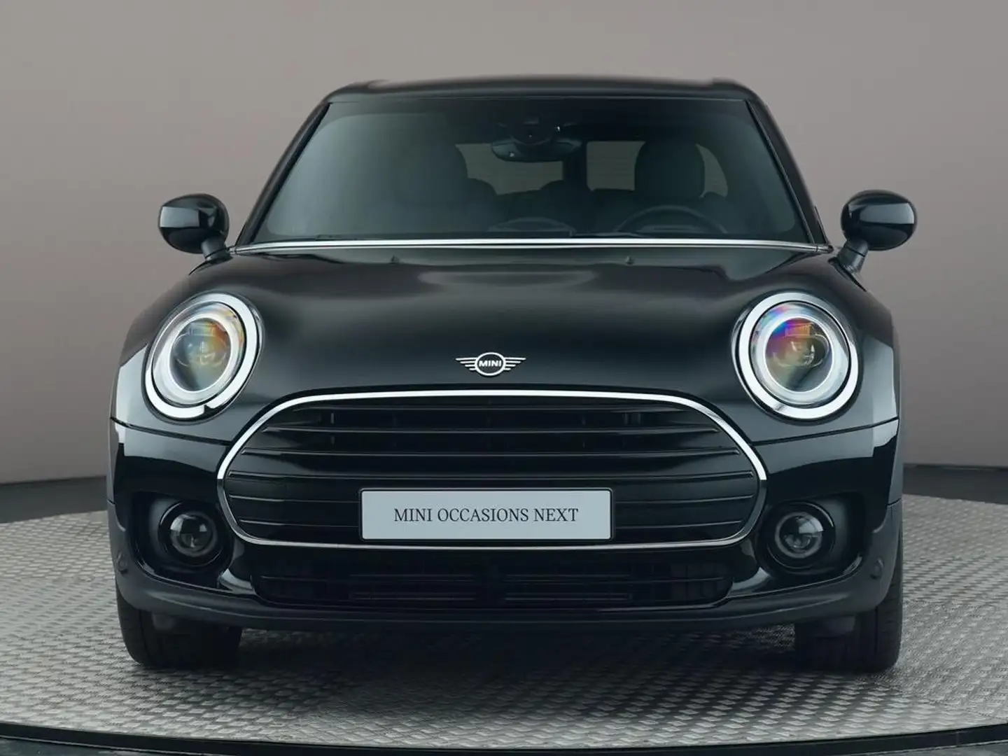 MINI Cooper Clubman 1.5 Classic Business Edition Zwart - 2