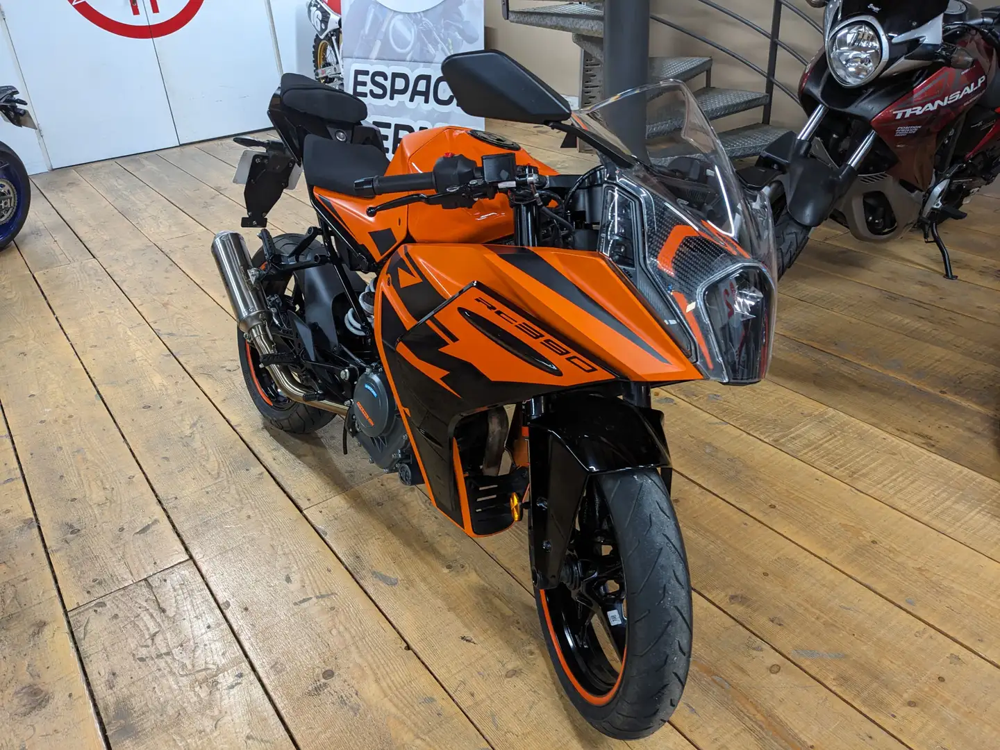 KTM RC 390 Orange - 2