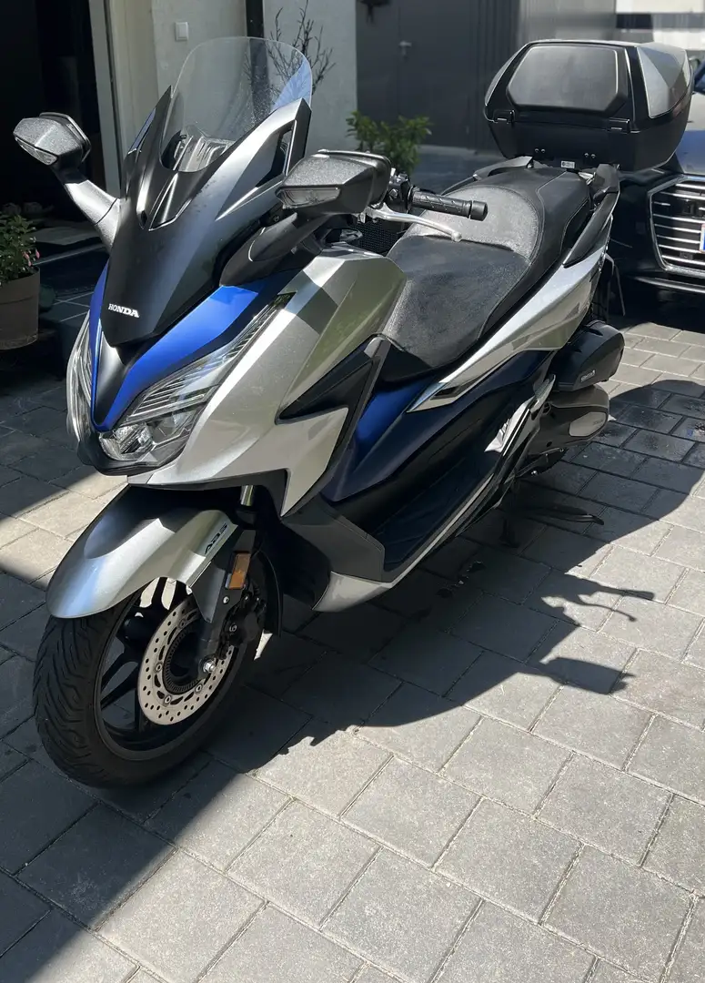 Honda Forza 125 Smartbox! 1. Hand! ALLE Service bei Honda gemacht! - 1