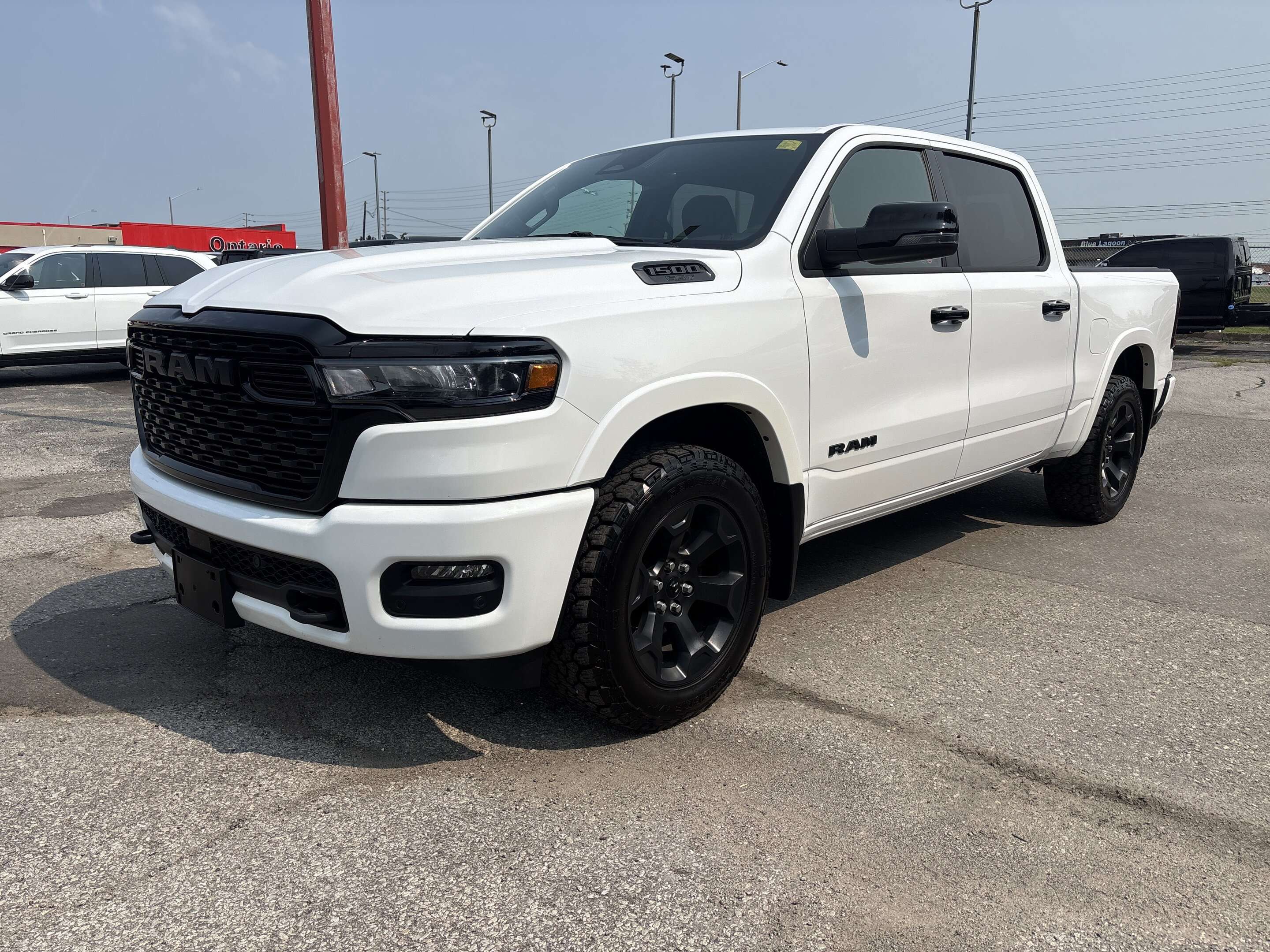 2025 RAM 1500 BIG HORN**4X4**CREW**NIGHT EDITION**12 INCH SCREEN