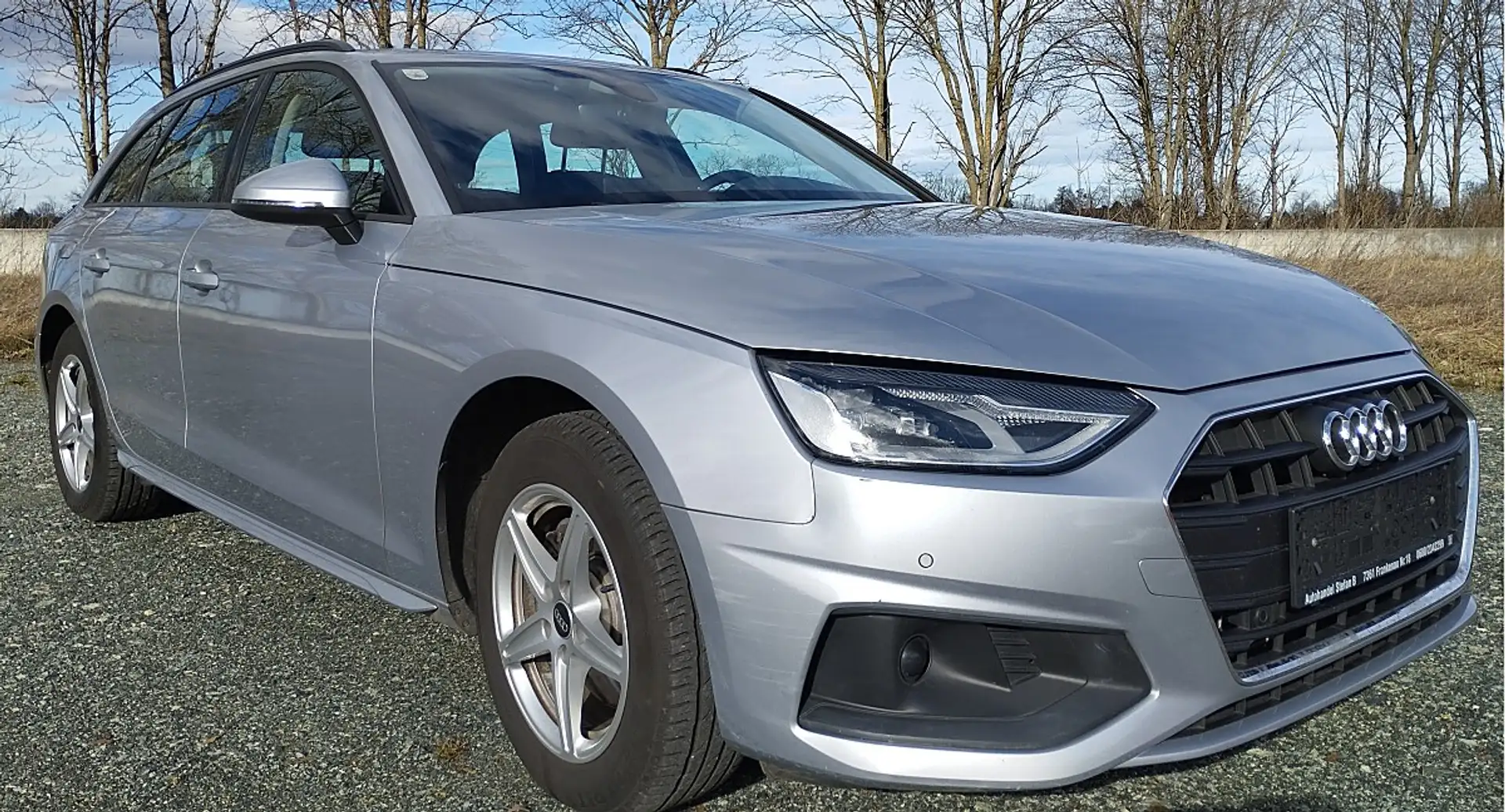Audi A4 Avant 30 TDI S-tronic,Massagesitze Silber - 1