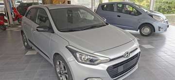 i20 1.4 CRDi Twist Techno Pack GO!