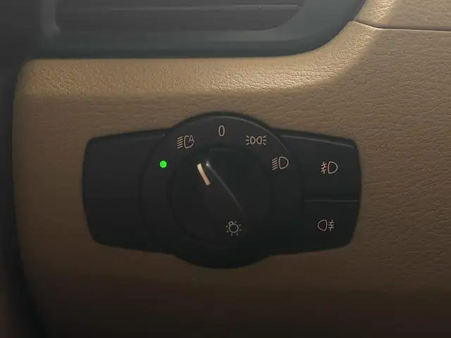 BMW X1 view 14