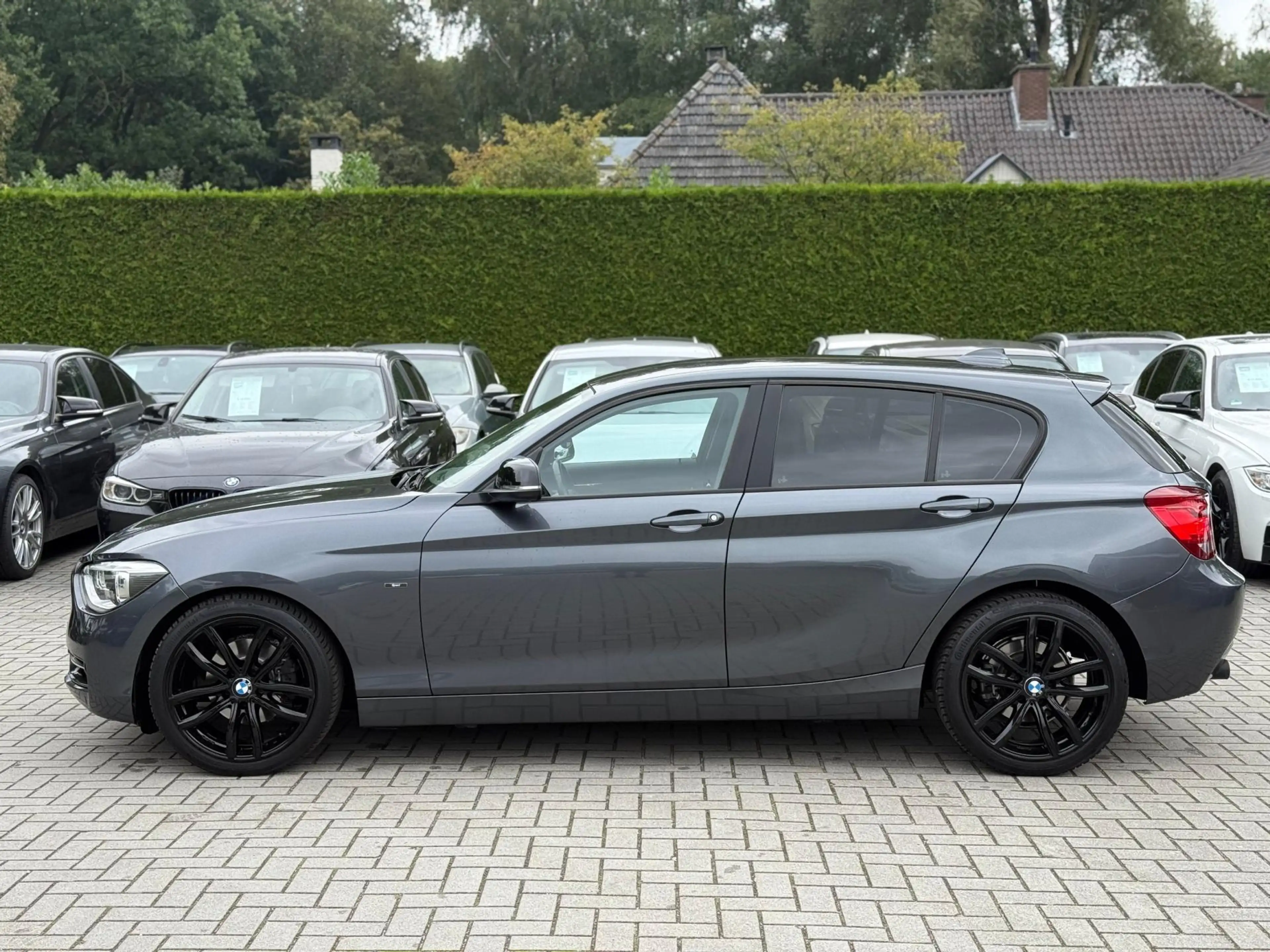 BMW 118 1-serie 118i Limited Edition Sport|Nieuwe Ketting — photo 12