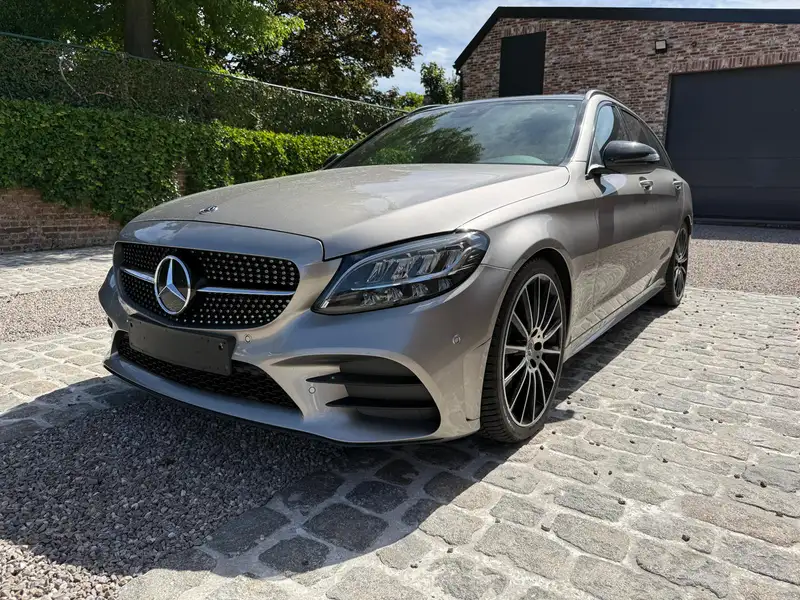 MERCEDES-BENZ Clasa C