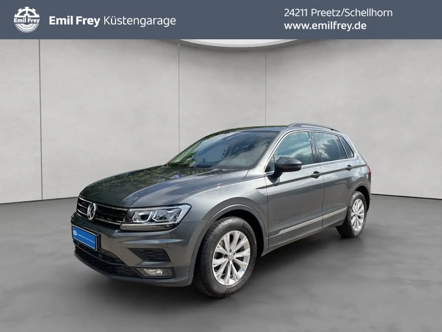Volkswagen Tiguan 1.5 TSI Comfortline NAVI LED AHK ACC Grijs - 1