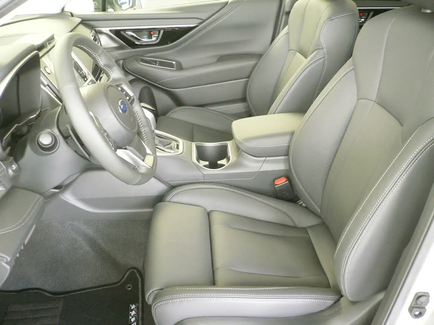 Subaru OUTBACK 2.5i Platinum Lineartronic mit Navi+Harman/Kardon Gold - 2
