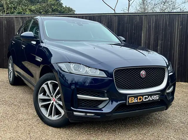 Jaguar F-Pace