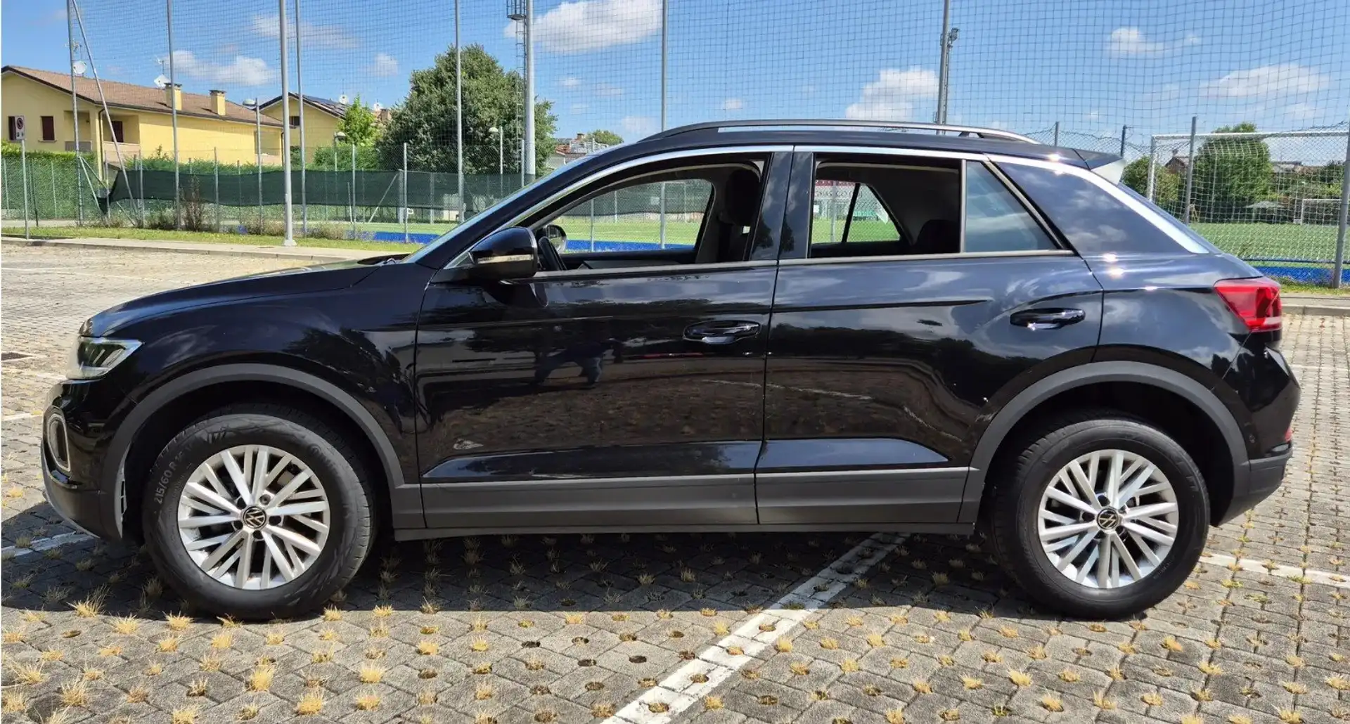 Volkswagen T-Roc T-Roc 2022 2.0 tdi Life 115cv Nero - 2