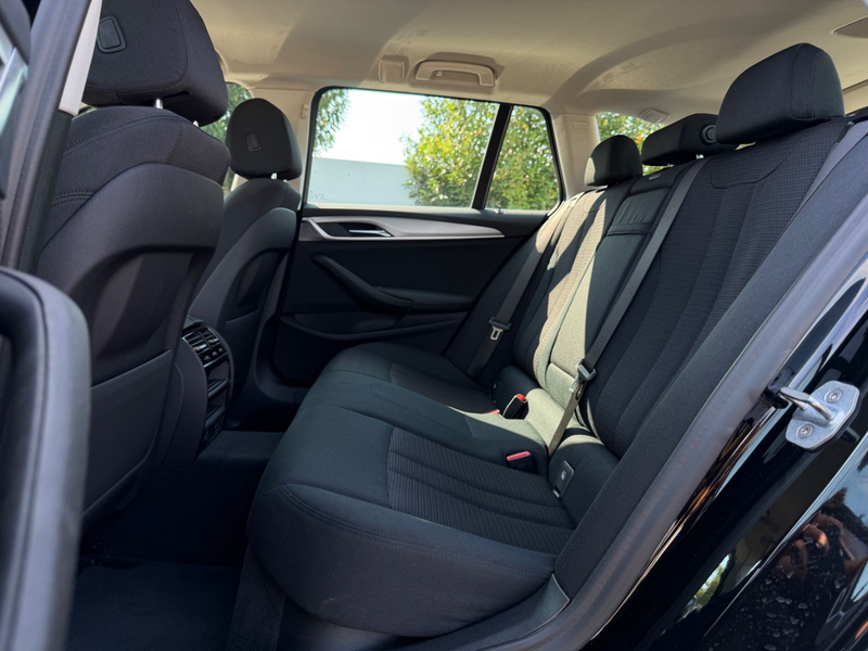 BMW 520 d xDrive Touring AHK PDC Rückfahrkamera — photo 14
