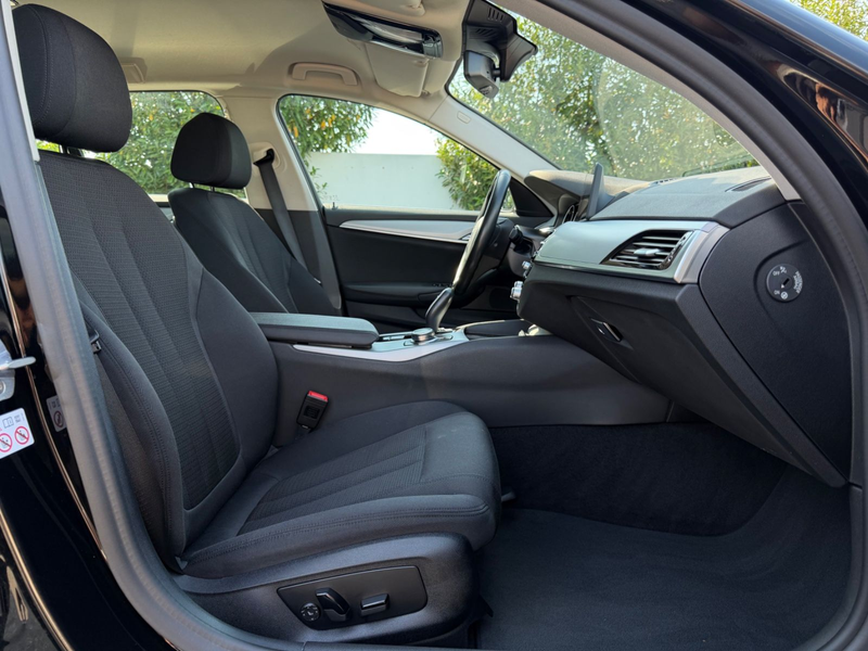 BMW 520 d xDrive Touring AHK PDC Rückfahrkamera — photo 11