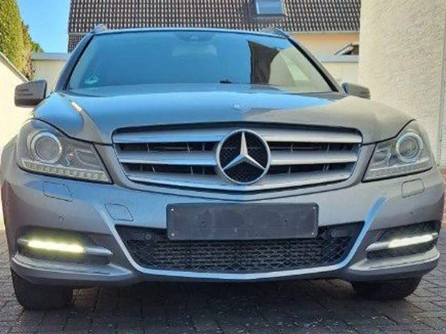 Mercedes-Benz C 200 C 200 T CDI DPF (BlueEFFICIENCY) Silber - 1