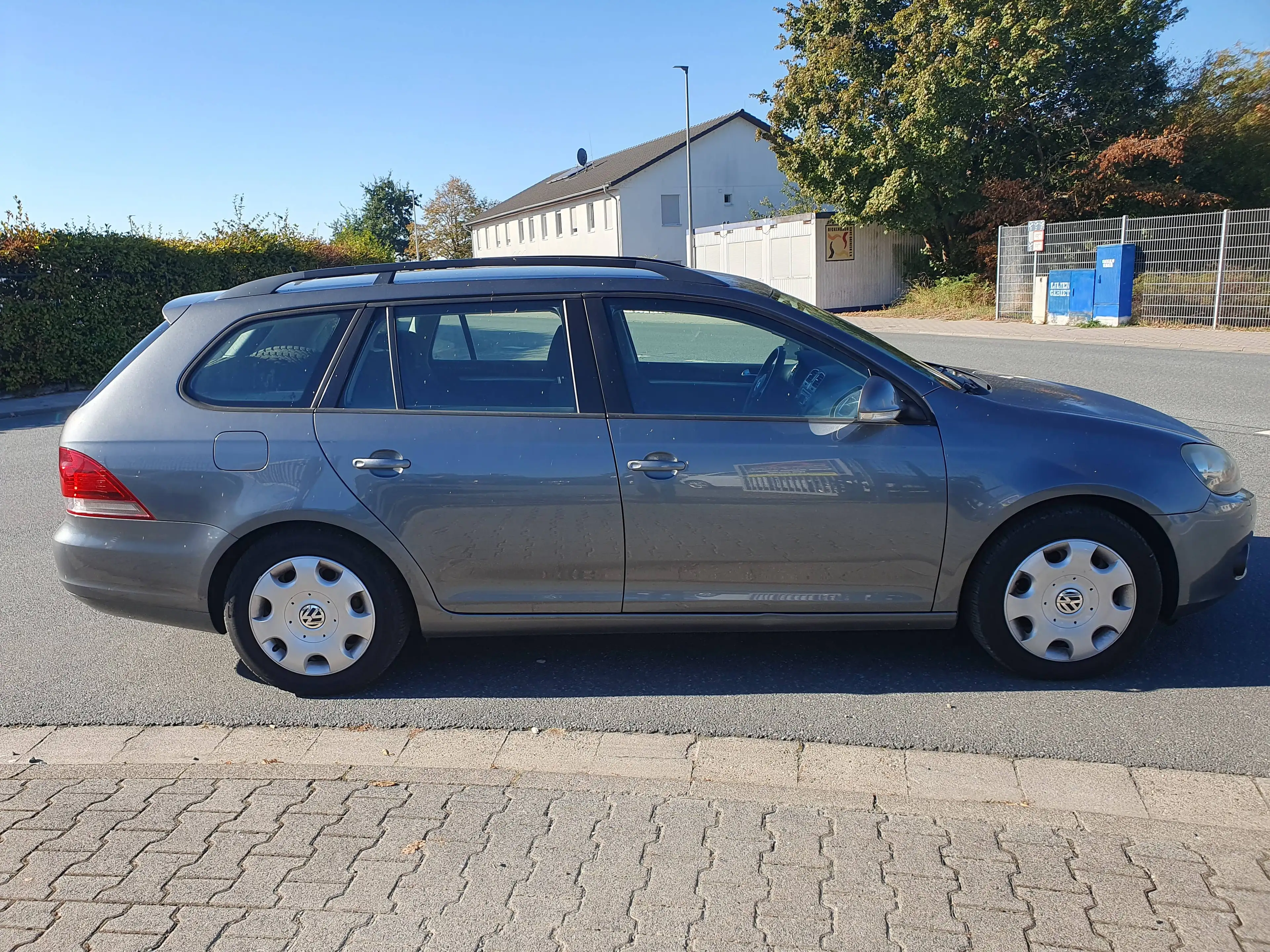 Volkswagen Golf Variant Trendline — photo 3