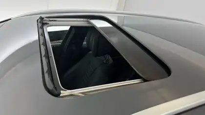 Annonce voiture d'occasion Mercedes-Benz E 400 - CARADIZE