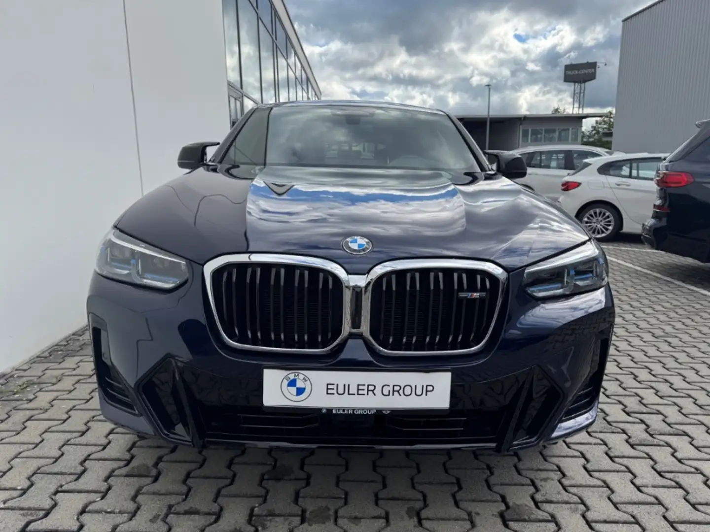 BMW X4 i NP: 100.980€ Sommer21'' Pano AHK Laser H/K HUD A Blau - 2
