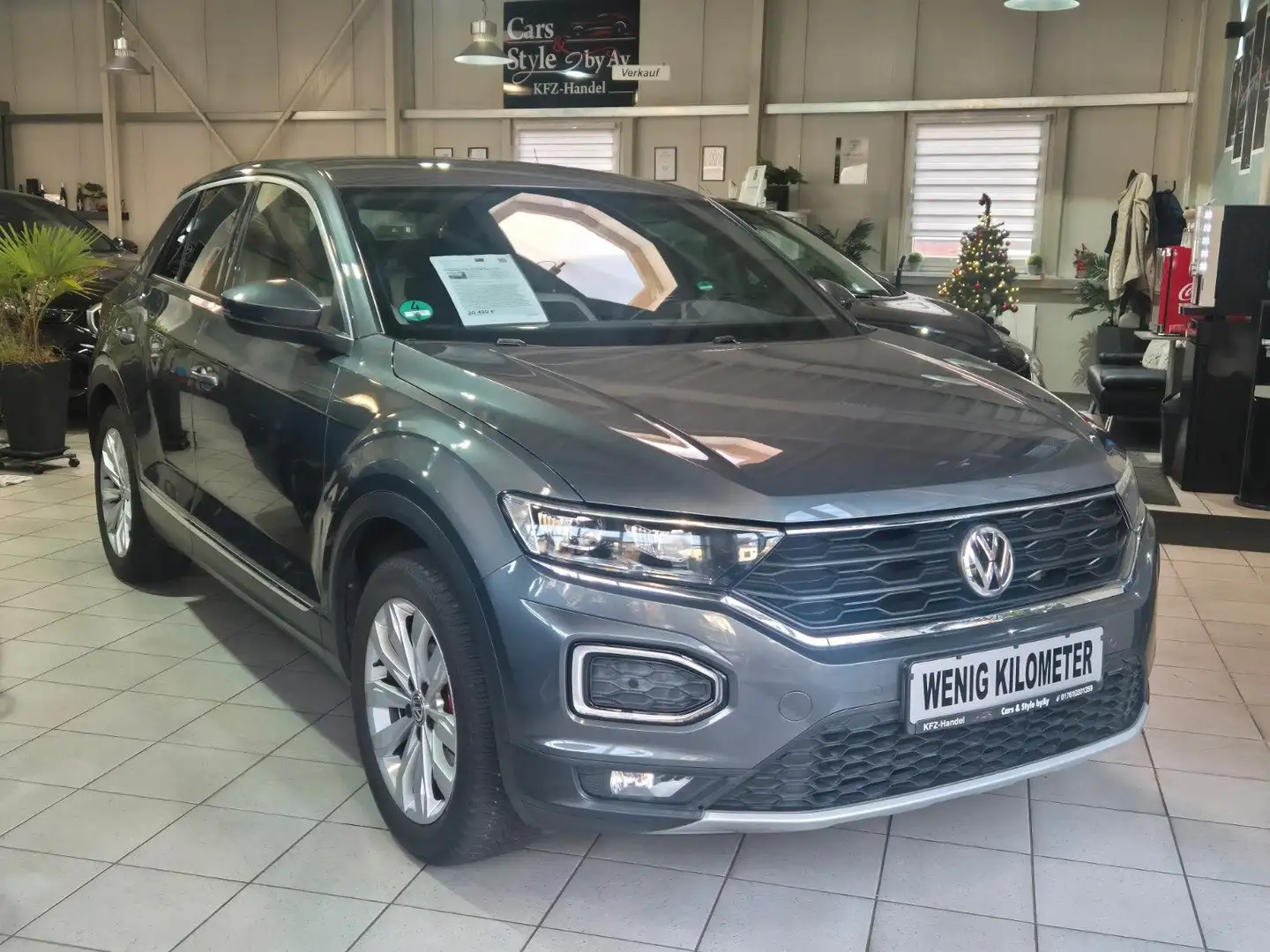 Volkswagen T-Roc 1,5 TSI Sport/LED/ Gris - 1