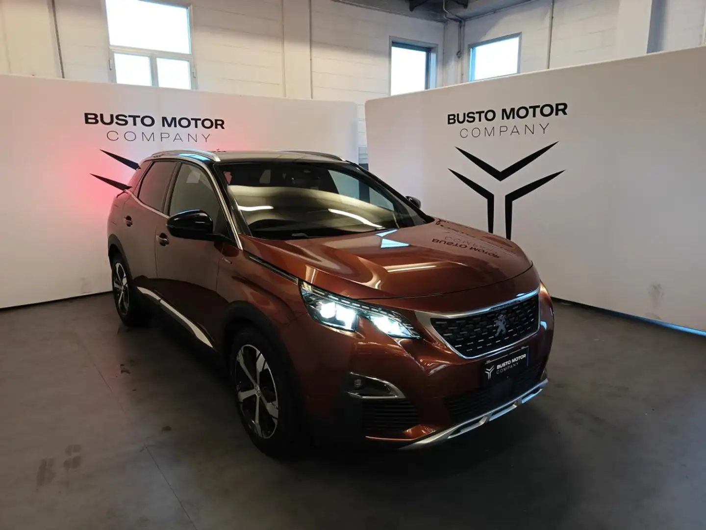 Peugeot 3008 BlueHDi 150 S&S GT Line Orange - 1