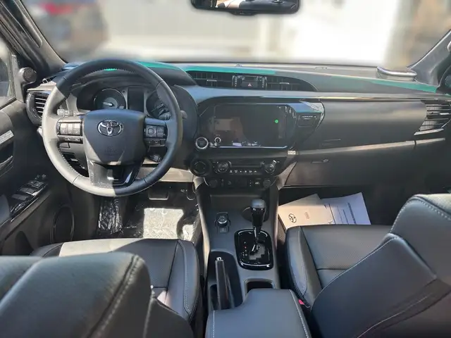 Toyota Hilux DK Invincible 4WD 2.8 D-4D MHEV Aut. Ansicht 13