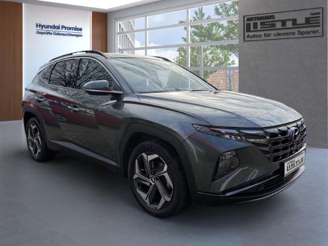 Hyundai TUCSON Trend Hybrid 4WD +PANO+KLIMA+NAVI+SHZ+RFK+PDC+UVM+