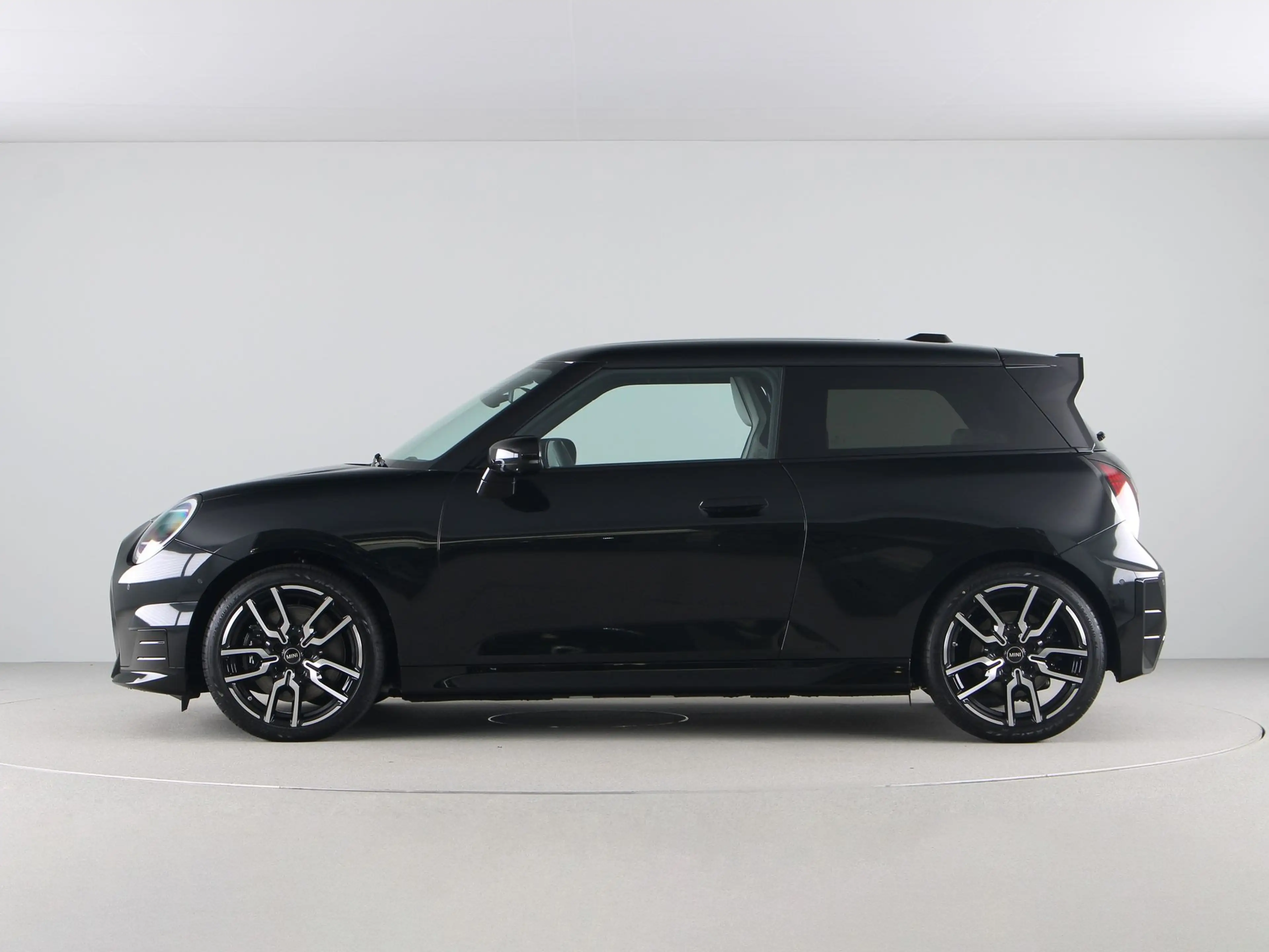 MINI Cooper SE John Cooper Works Pakket L PRIVATE LEASE EUR 503,- — photo 12