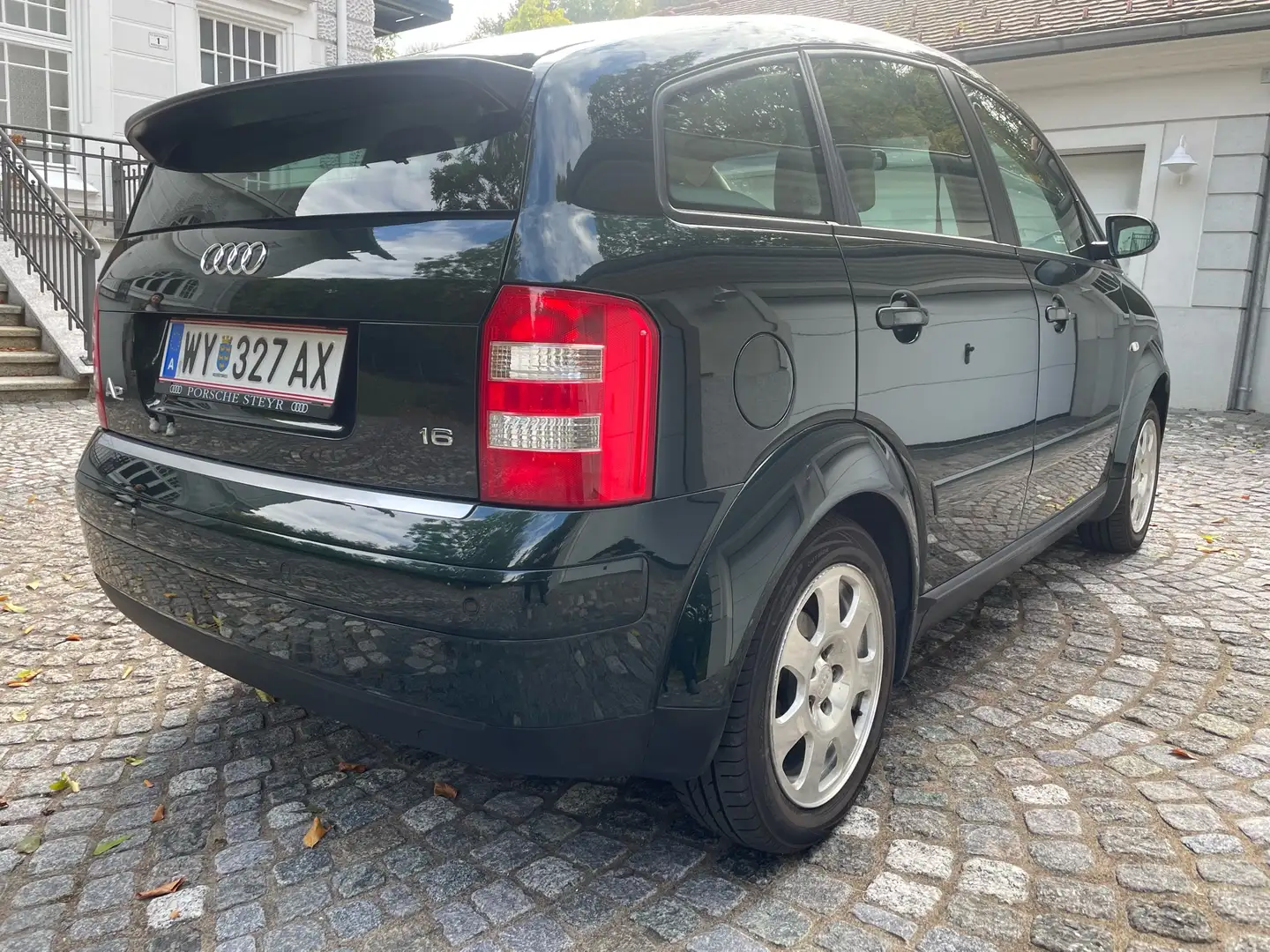 Audi A2 1,6 FSI Zelená - 2