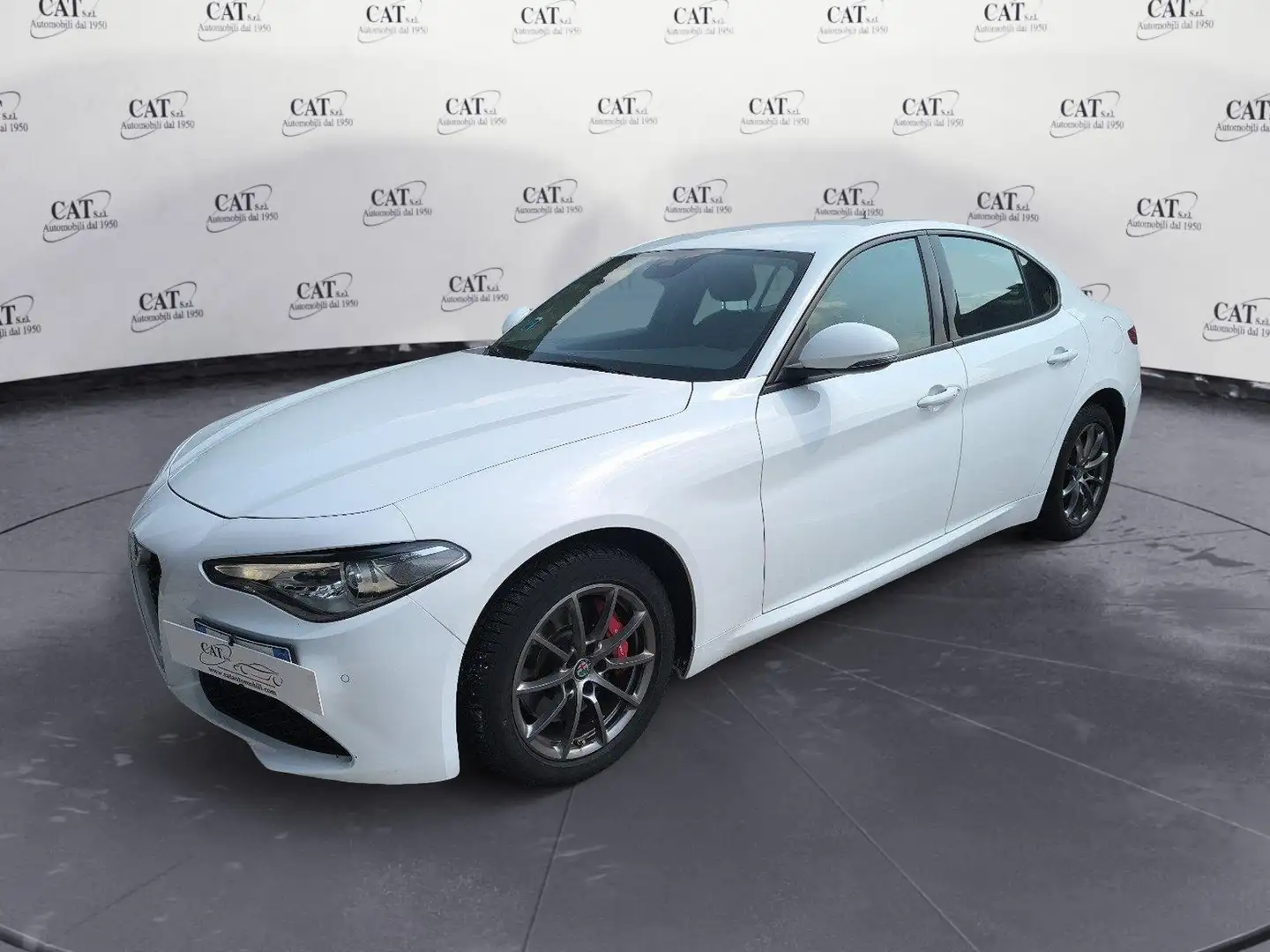 Alfa Romeo Giulia 2.2 Turbodiesel 190 CV AT8 AWD Q4 Executive Bianco - 1