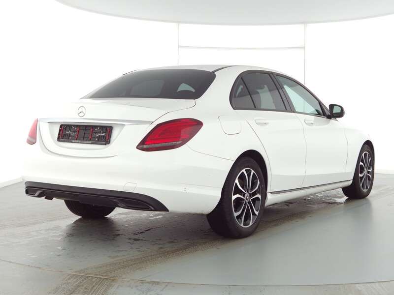 Mercedes-Benz C 180