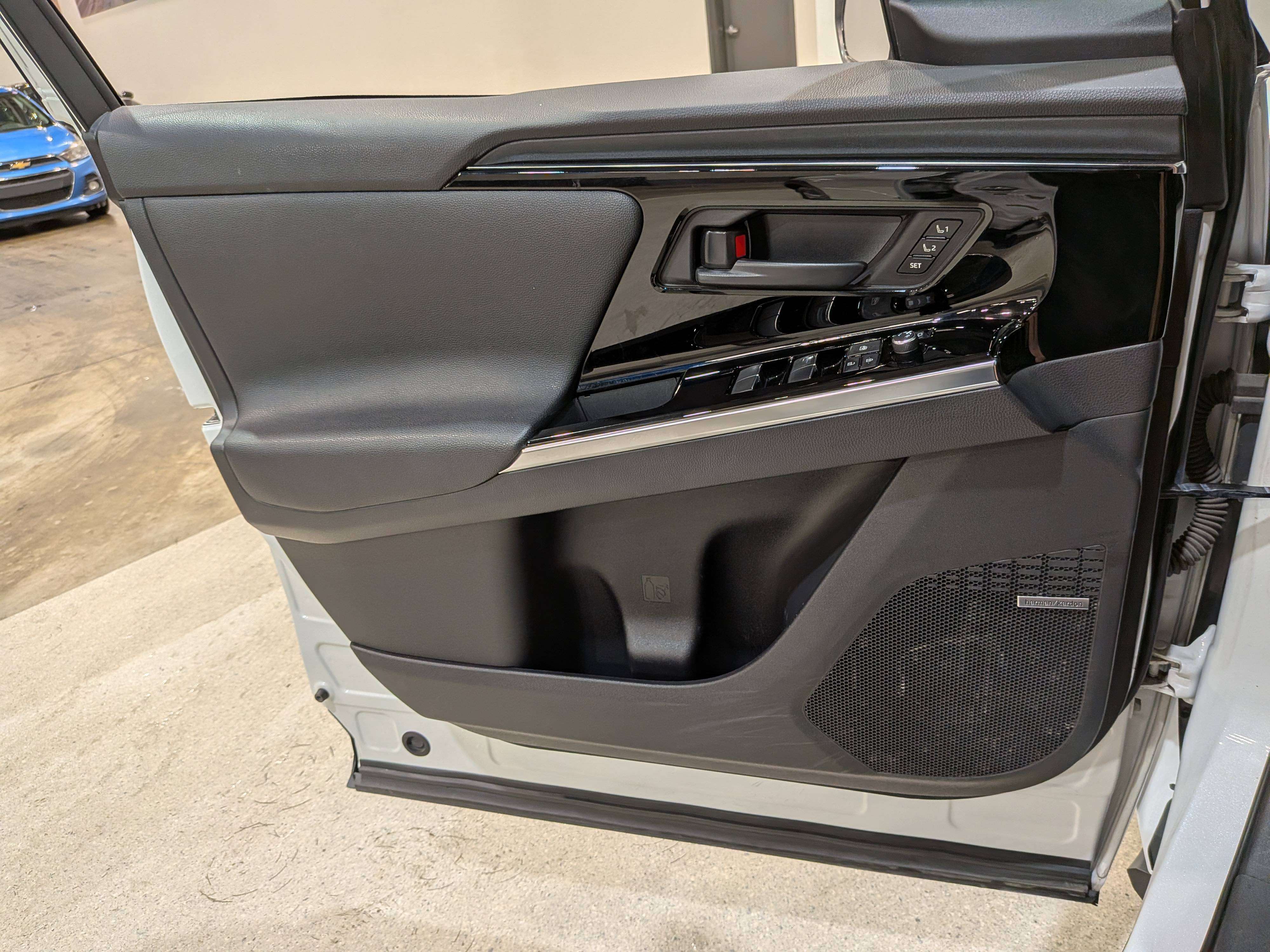 Subaru Solterra 2023