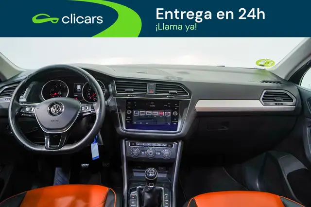 Volkswagen Tiguan view 13