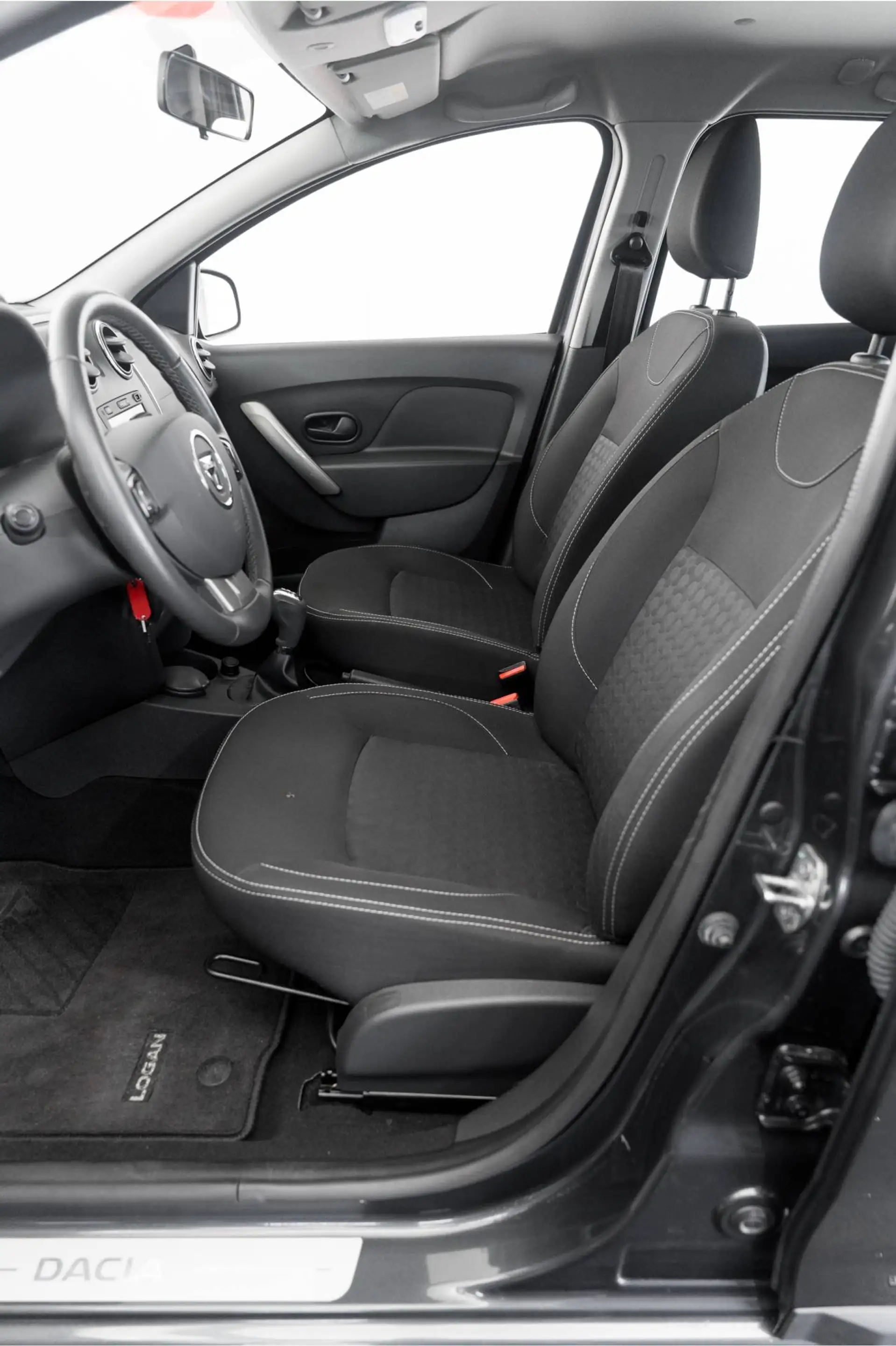 Dacia Logan MCV 0.9 TCe Easy-R Lauréate Automaat Nederlandse a — photo 12