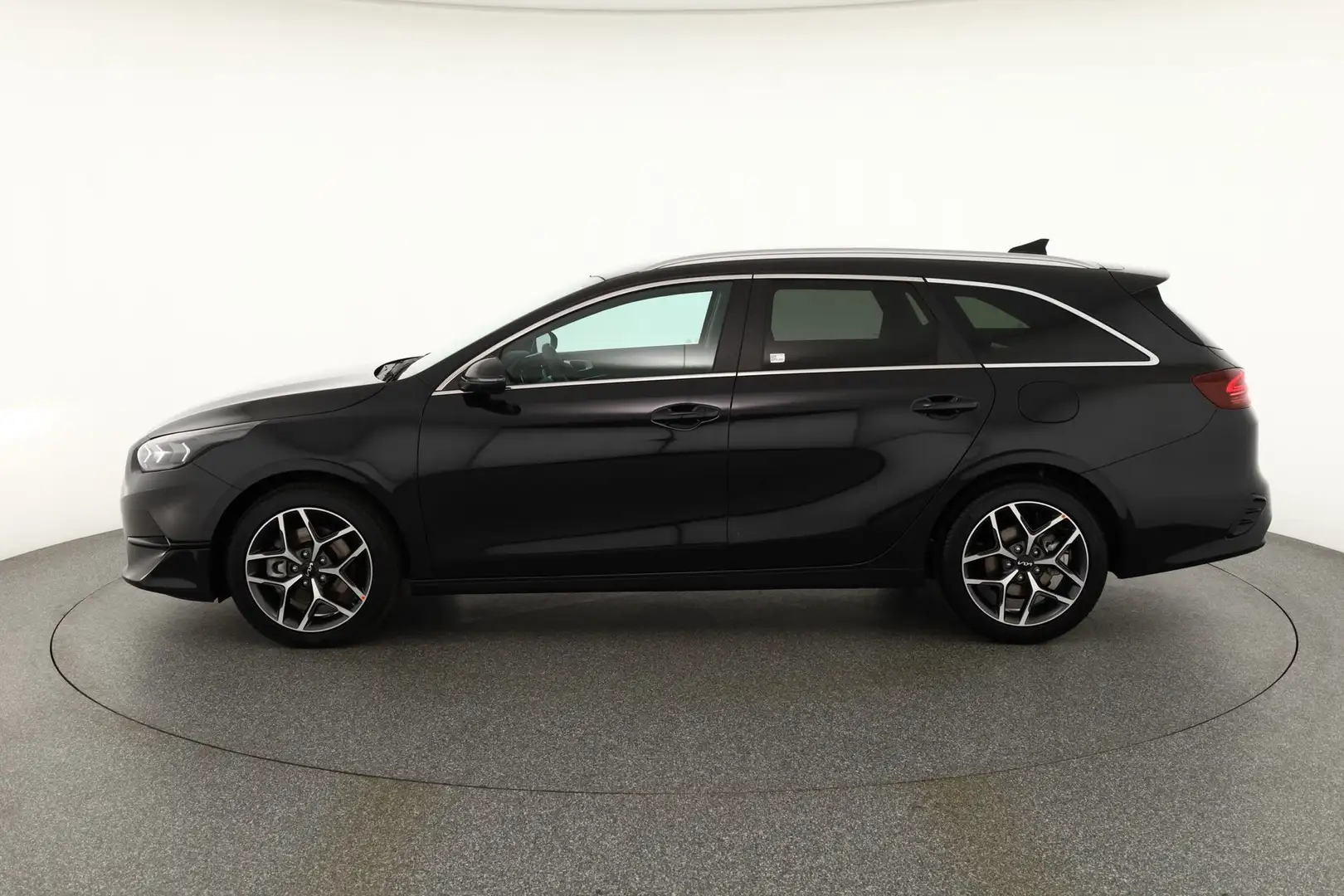 Kia Ceed SW / cee'd SW Ceed SW 1.5 T-GDI Aut. LED Navi Kamera Sitzheizung Schwarz - 2