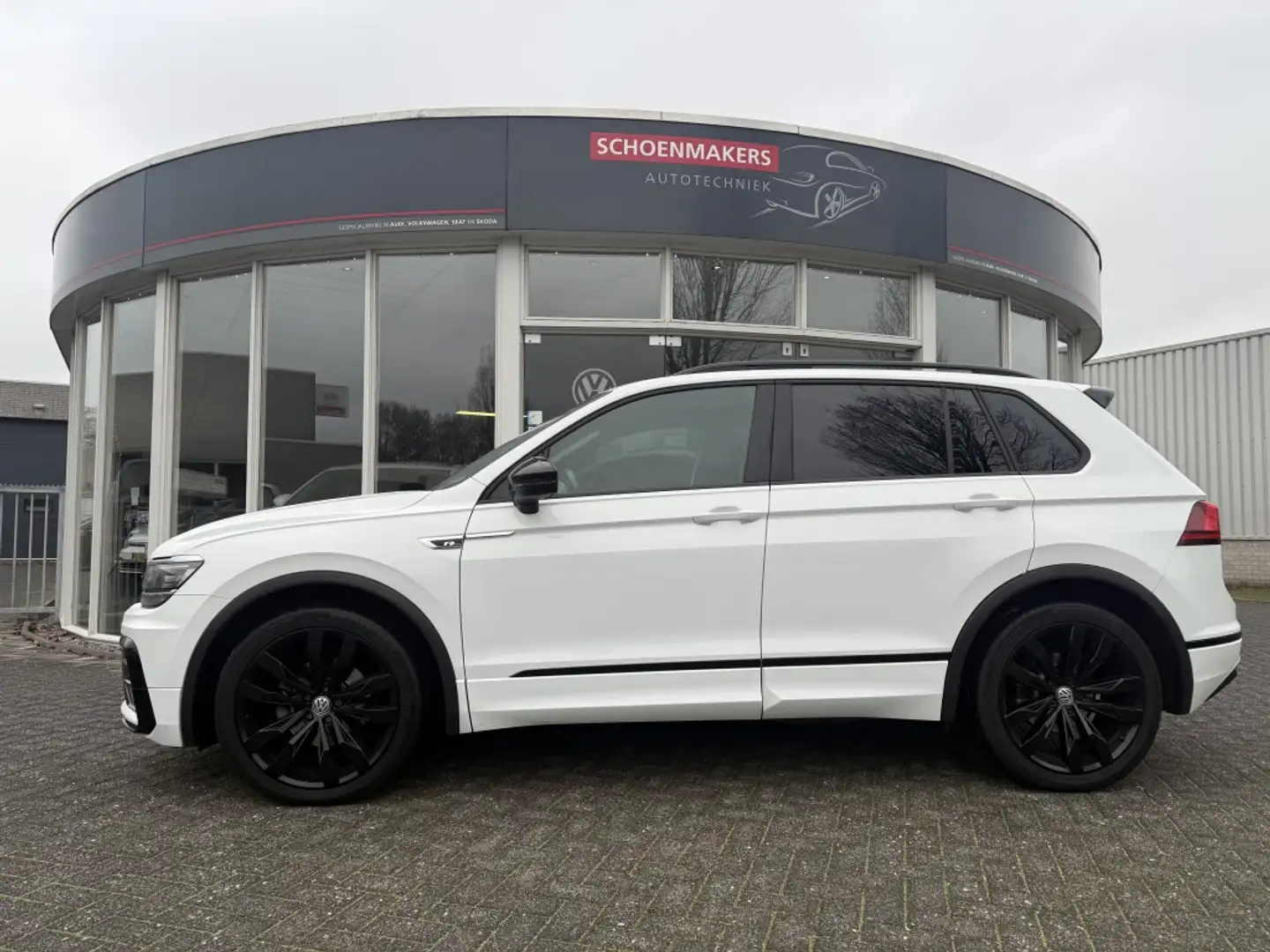 Volkswagen Tiguan 1.5 TSI Highl. Bus R Blanc - 2