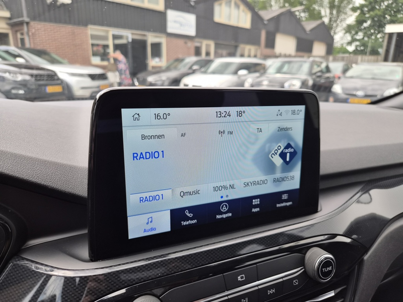 Ford Kuga 2.5 PHEV ST-Line — photo 8