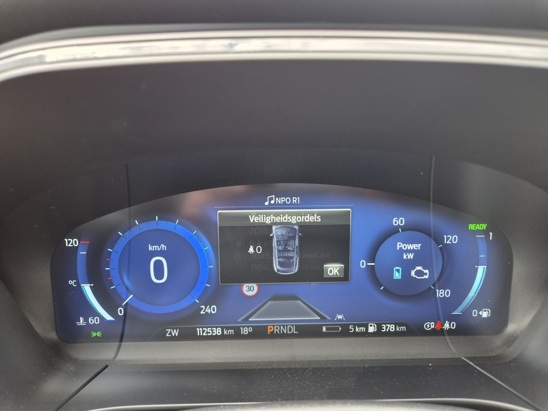 Ford Kuga 2.5 PHEV ST-Line — photo 13