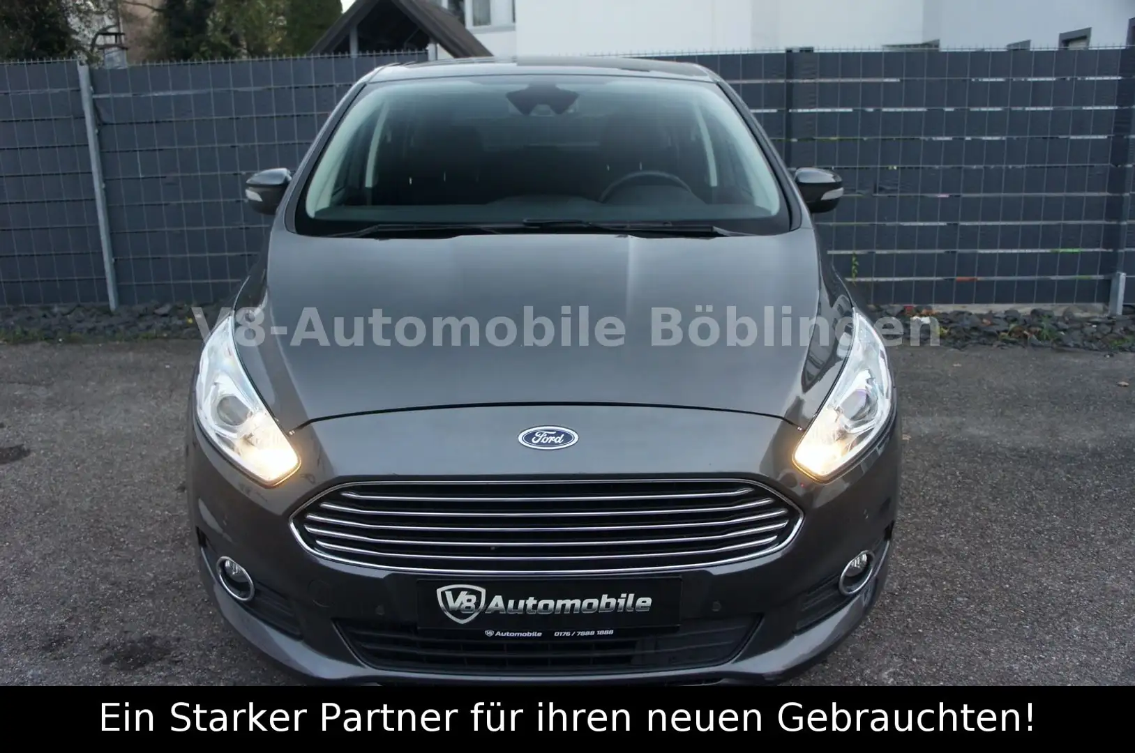 Ford S-Max S-MAX Business  1.5L*NAVI*7SITZER* Gris - 2