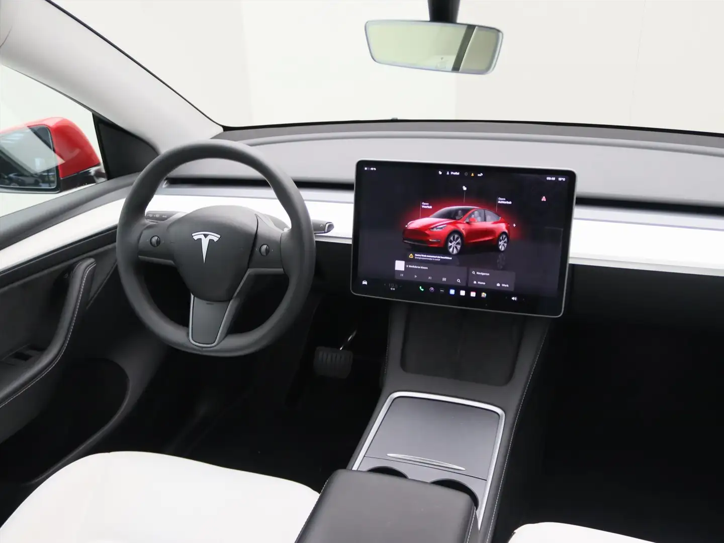 Tesla Model Y Standard RWD Plus 347pk [ LFP ACCU+WIT LEDER+ENHAN Червоний - 2