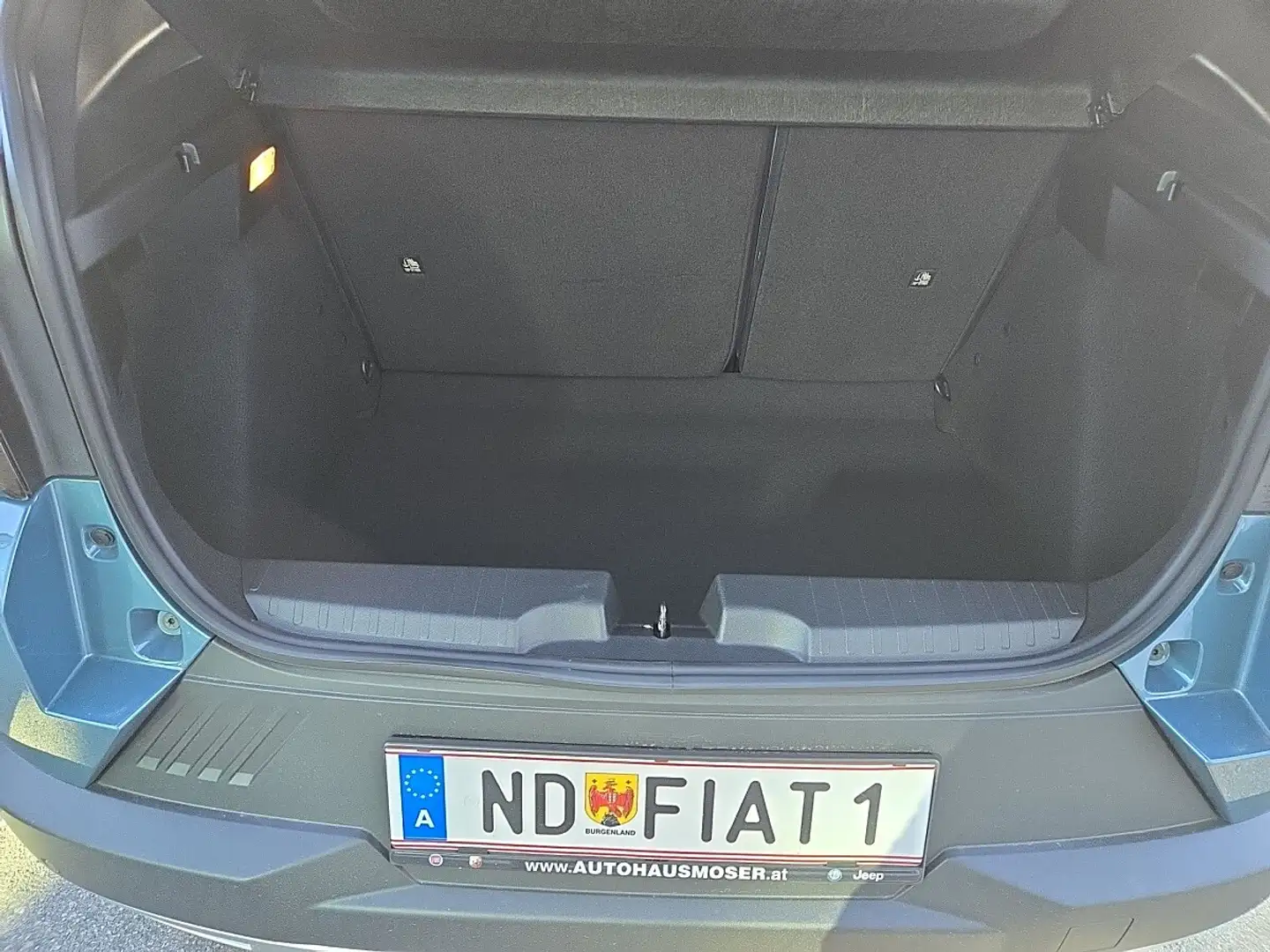 Fiat Grande Panda 1.2 T 100 Icon Blau - 2