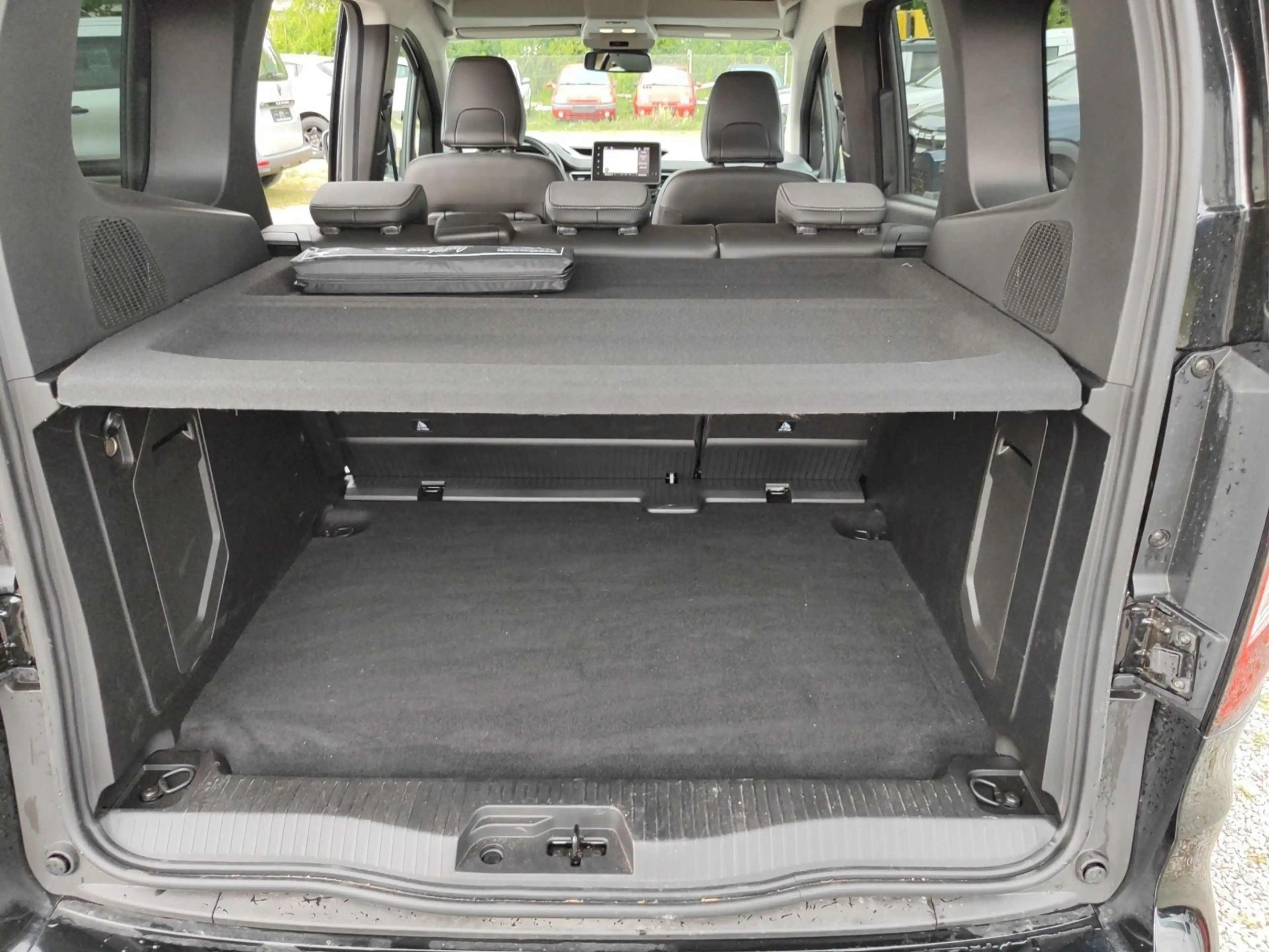 Renault Kangoo PKW TECHNO TCe 130 — photo 12