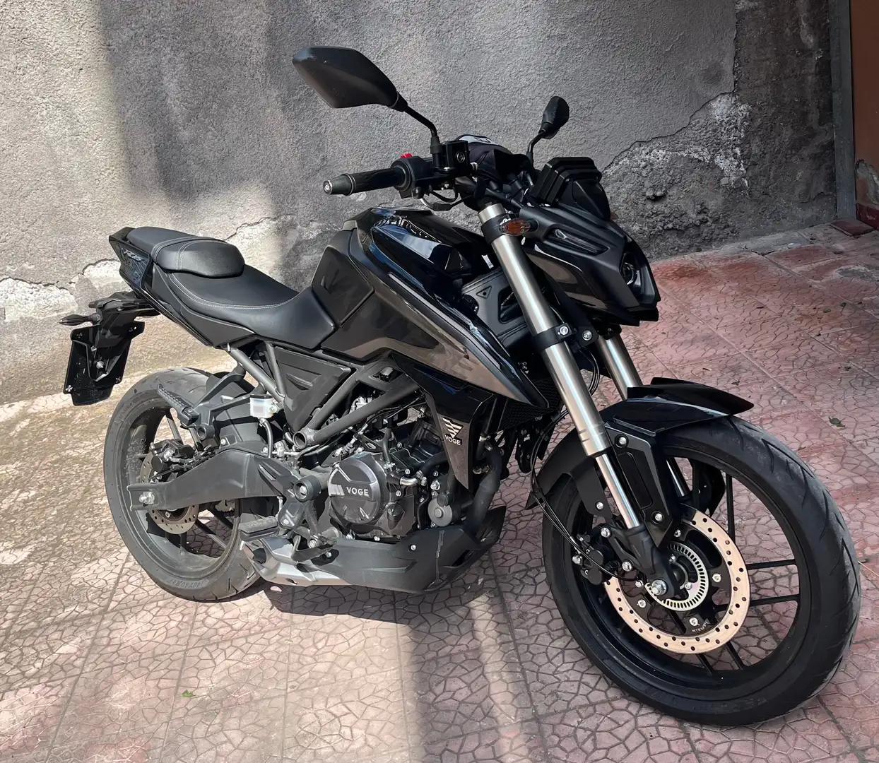 Voge Brivido R125 Чёрный - 1