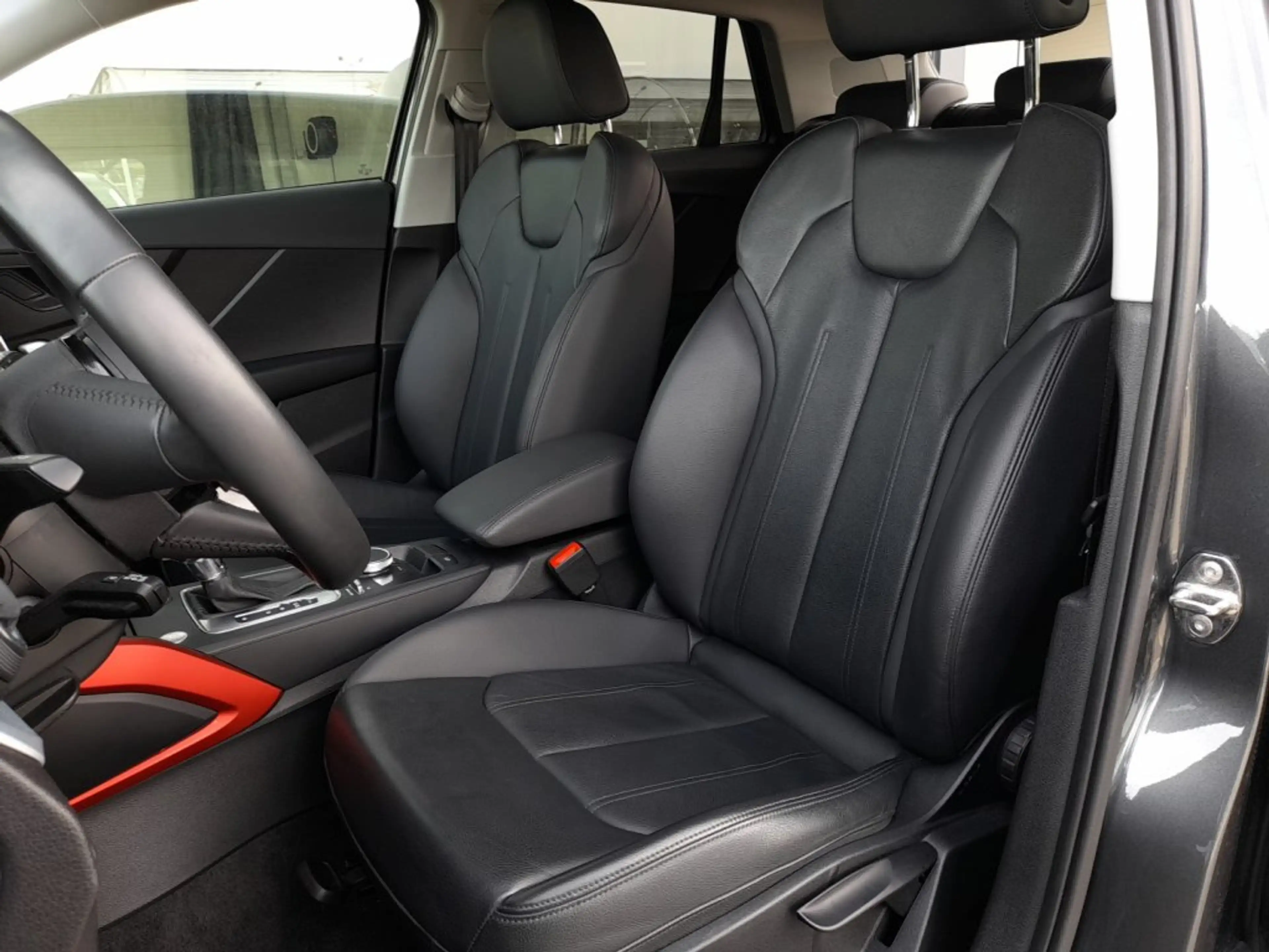 Audi Q2 SPORT 35 TDI quattro S-tr *LED & DYN BLINKER / LEDER / NAVI / AHV & KAMERA / TEMPOMAT / E-KLAPPE* — photo 10