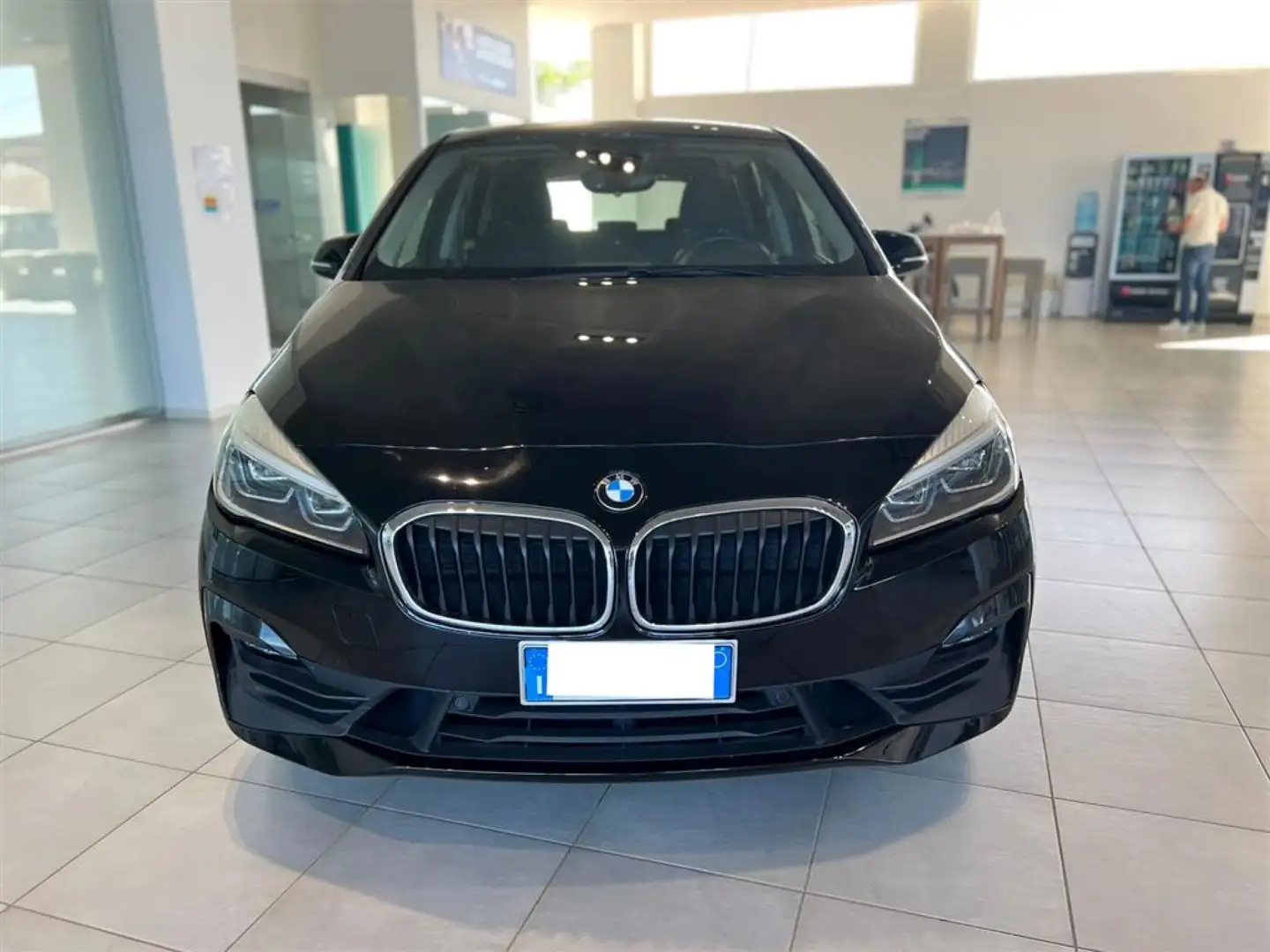 BMW 218 218 d xDrive Advantage 36 mesi di garanzia Nero - 2