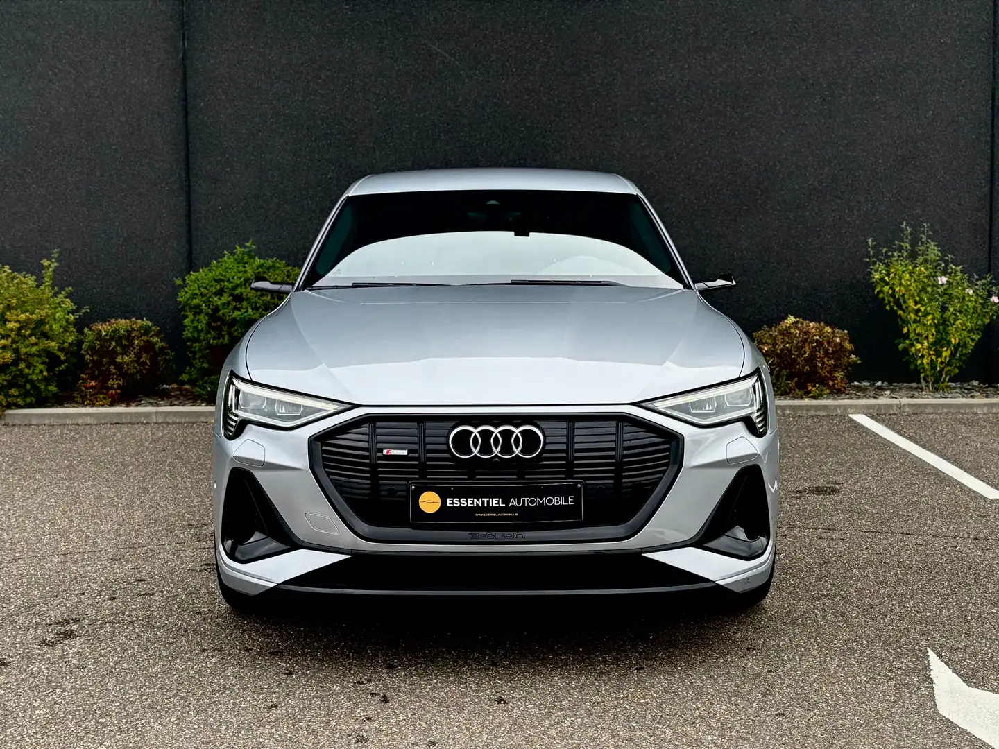Audi e-tron 95 kWh 55 Sportrback Quattro S line/Full/Garantie Argent - 2