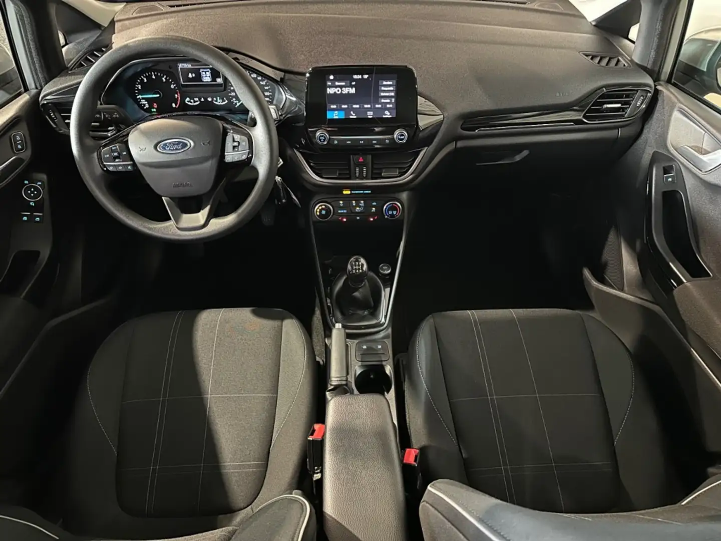 Ford Fiesta 1.1 TREND l STOELVERW l CARPLAY l LANE l PDC l 5DR Grijs - 2