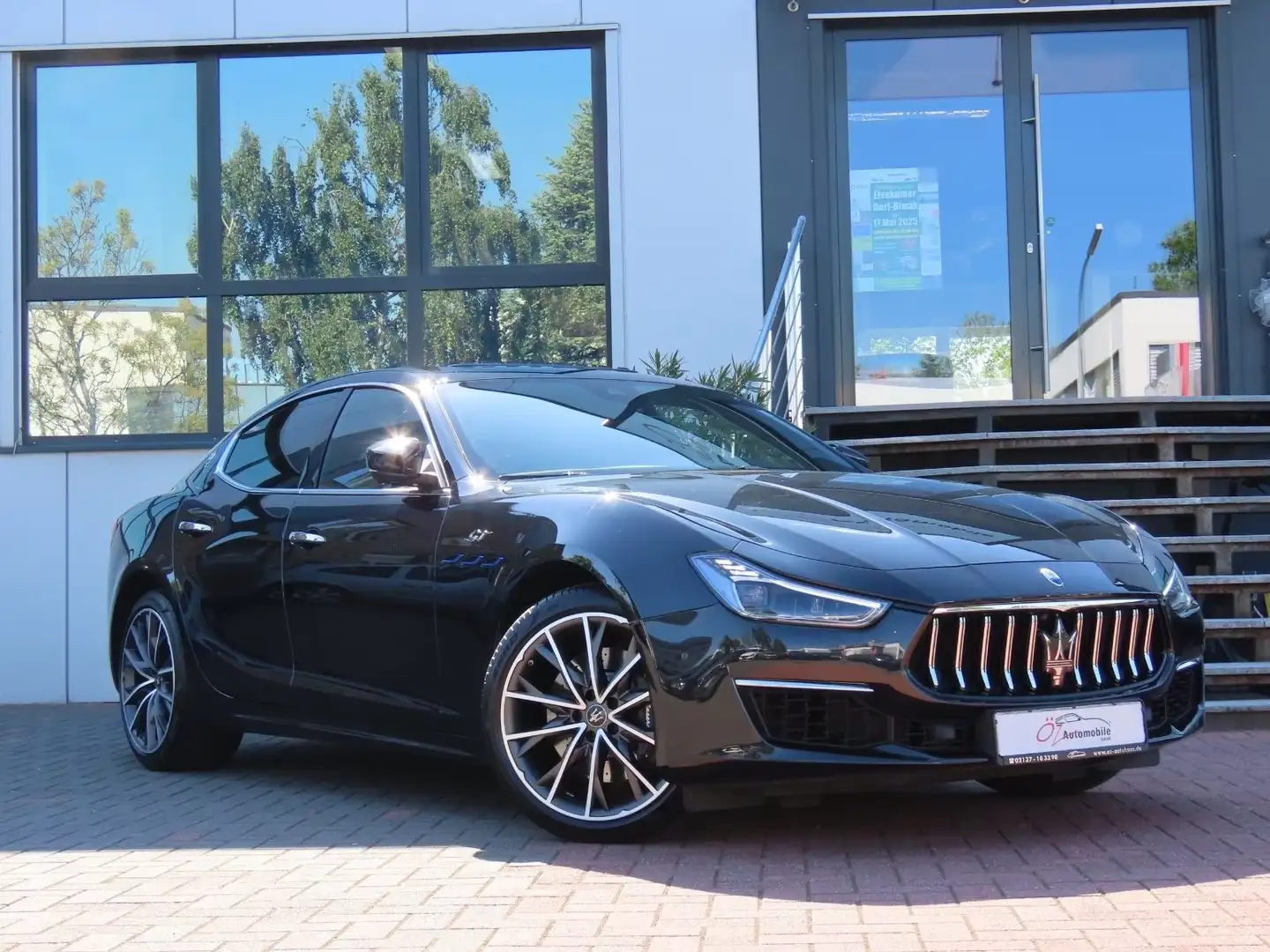Maserati Ghibli GT Mild-Hybrid 1. Hand Softclose 360° Schwarz - 1