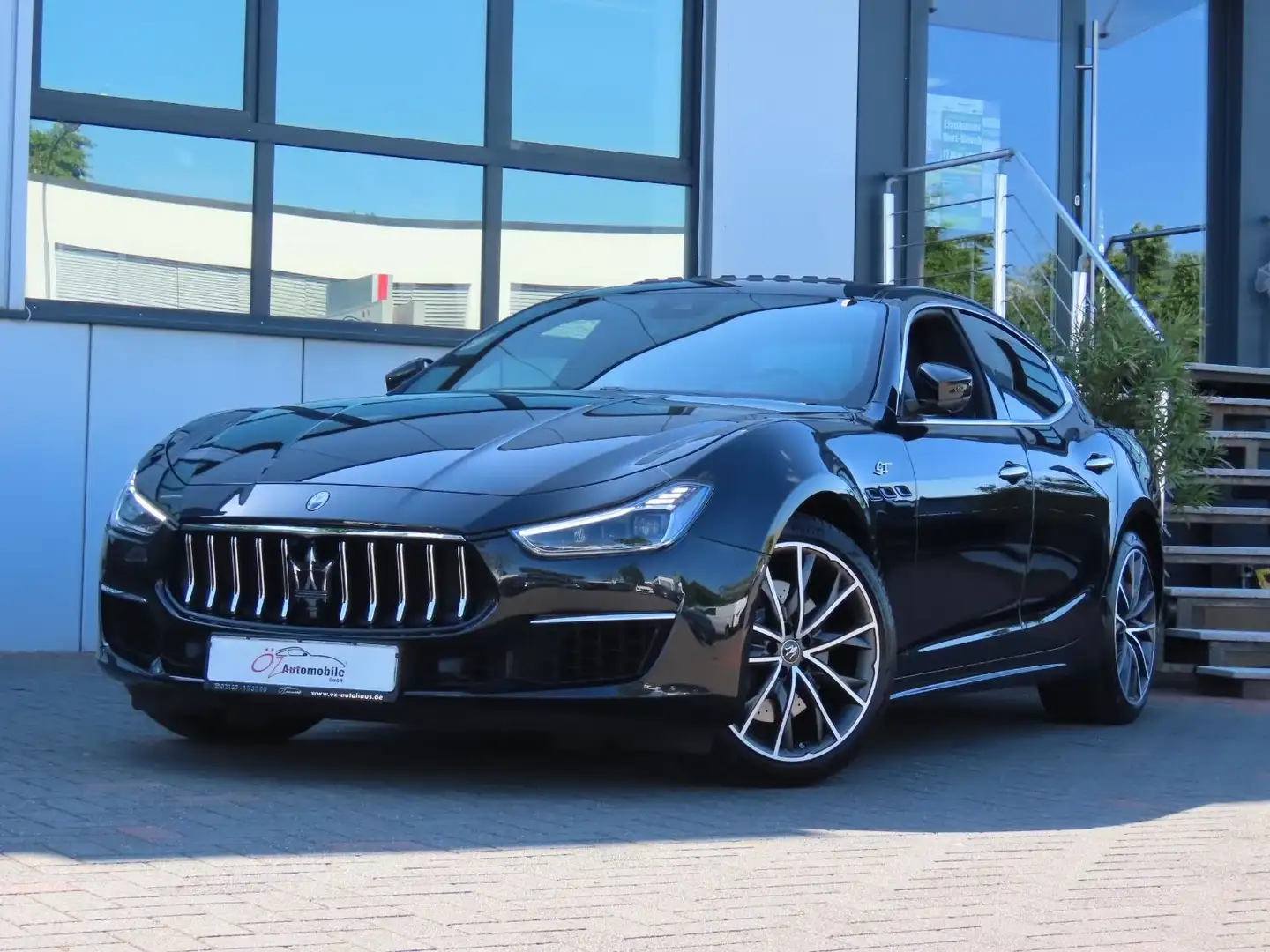Maserati Ghibli GT Mild-Hybrid 1. Hand Softclose 360° Schwarz - 2