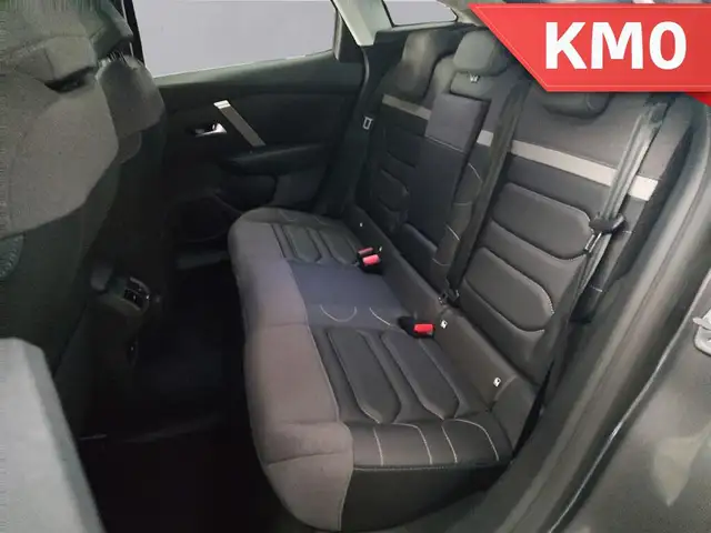 Citroen C4 view 13